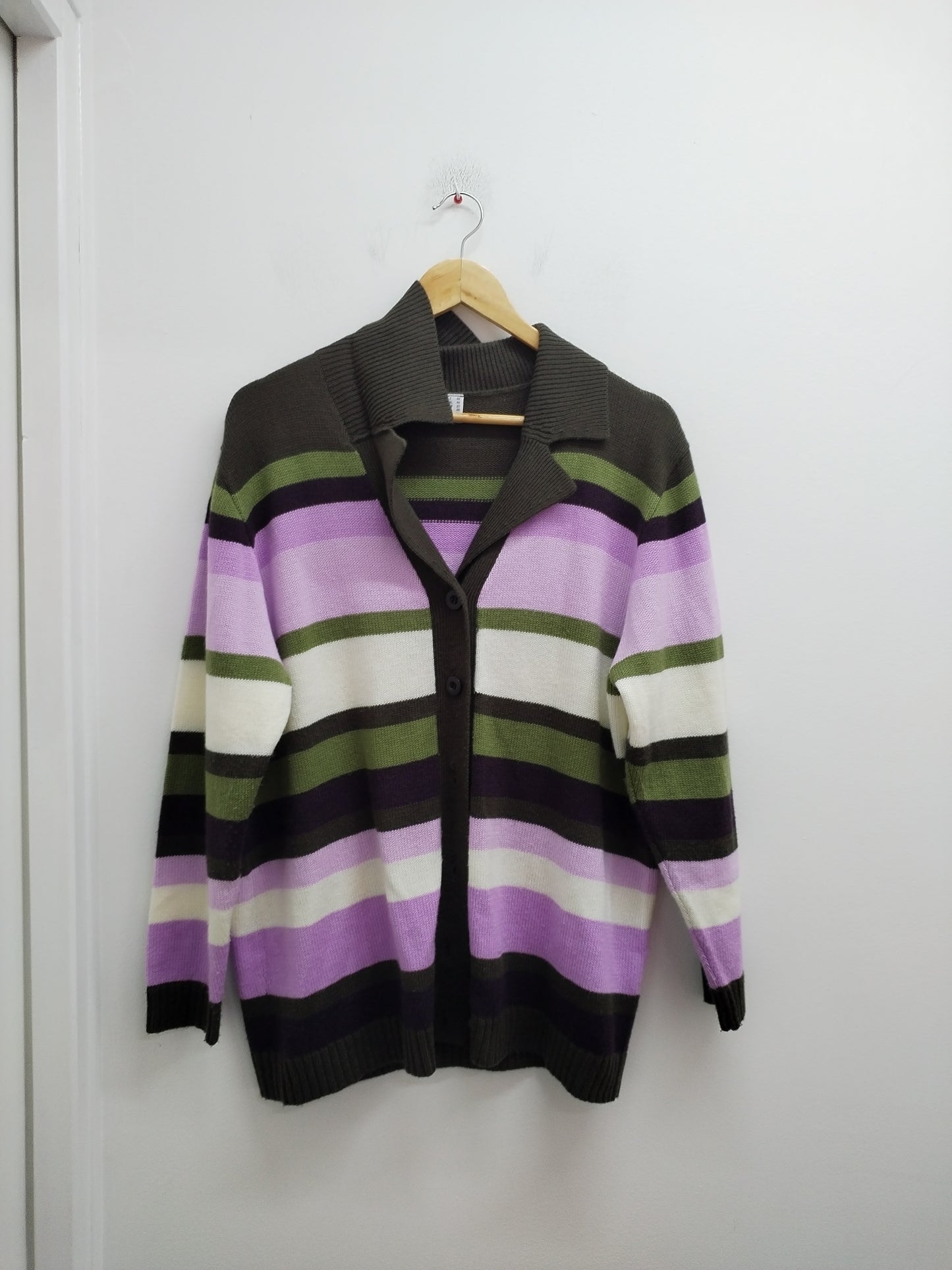 Gilet rayé kaki,vert, rose et blanc Taille 48