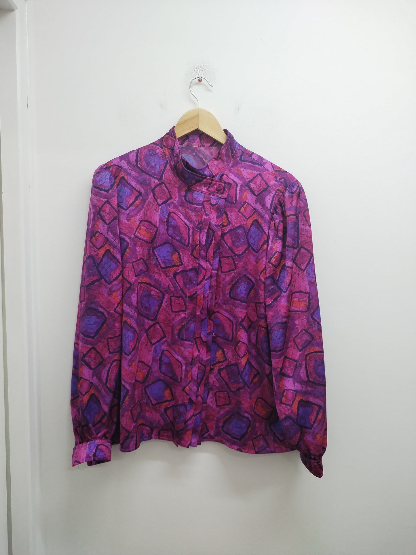 Chemise manches longues violette imprimée Taille L