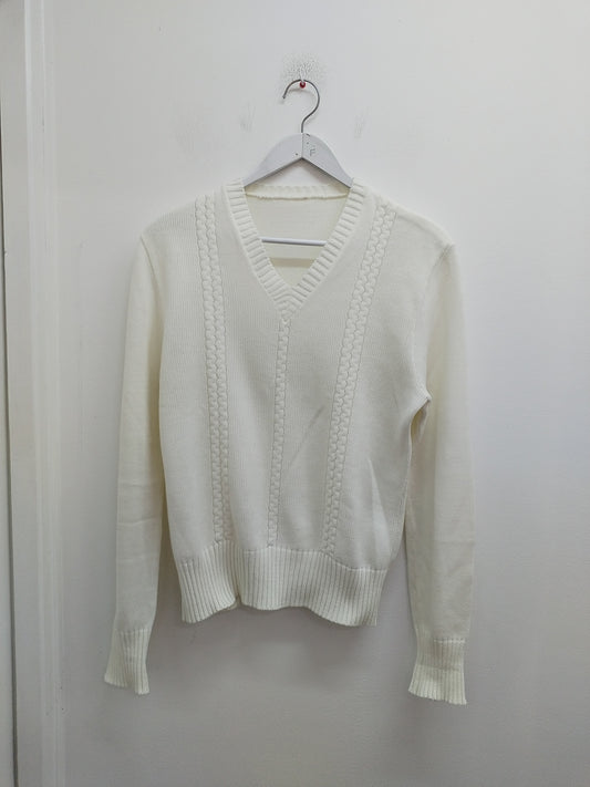 Pull blanc avec torsades Taille 38