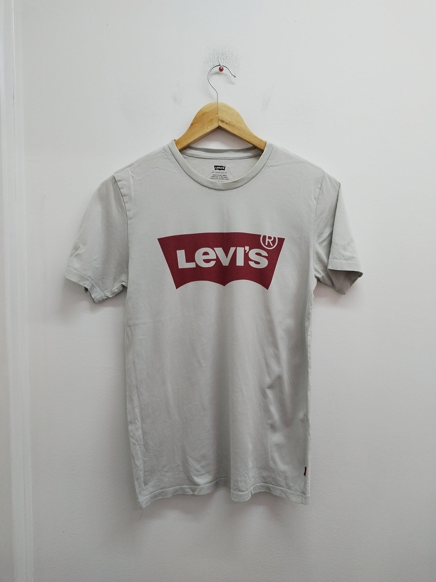 T-shirt Levi's gris clair Taille XS
