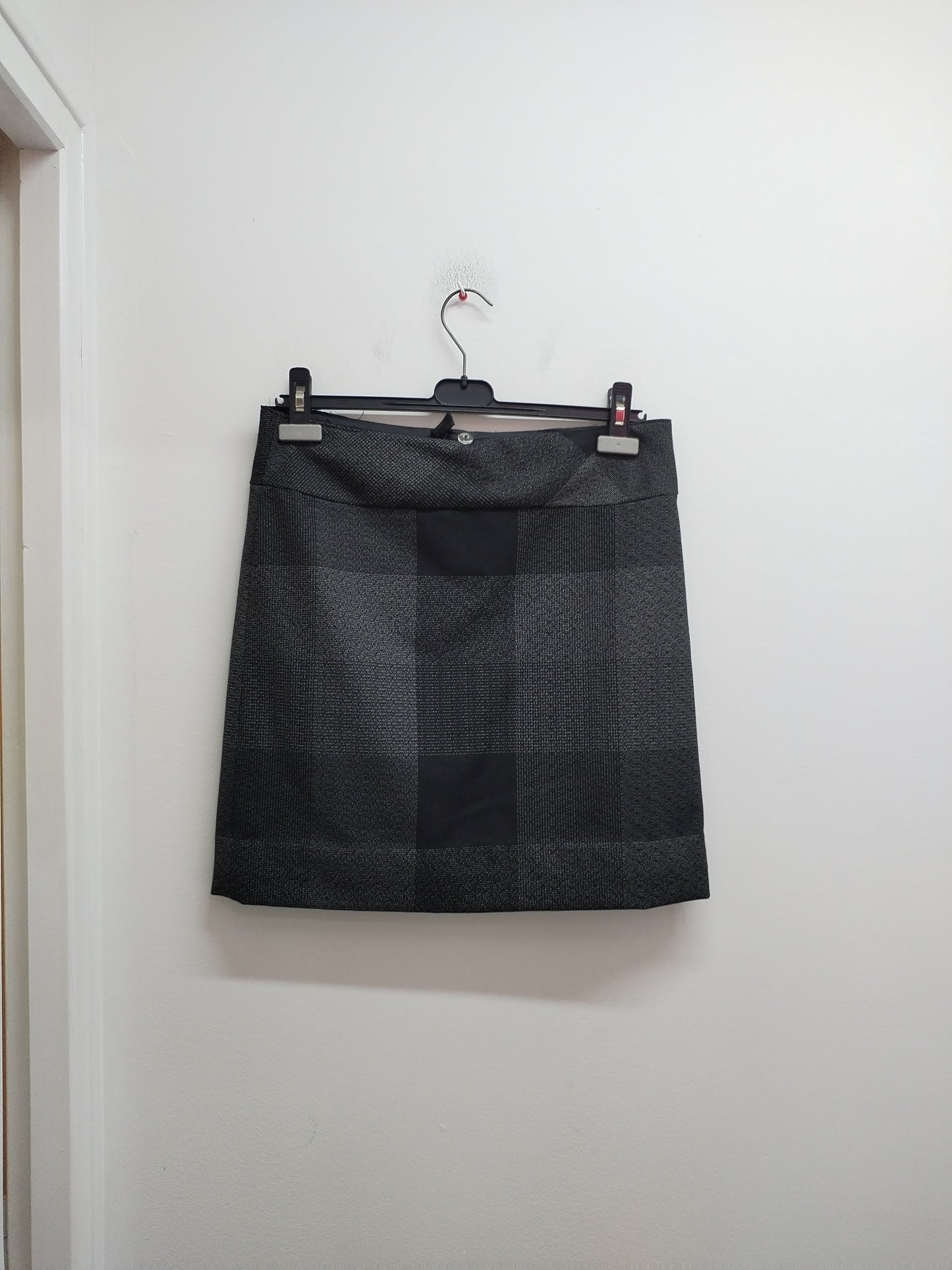 Jupe noire à motifs blanc Taille 40