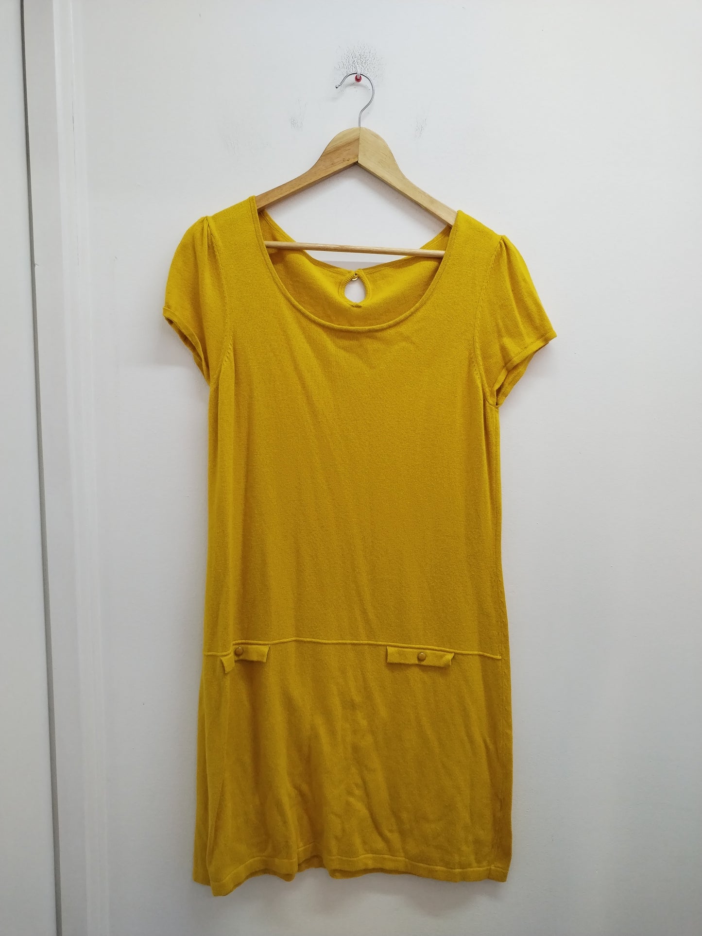 Robe pull manches courtes jaune Taille M