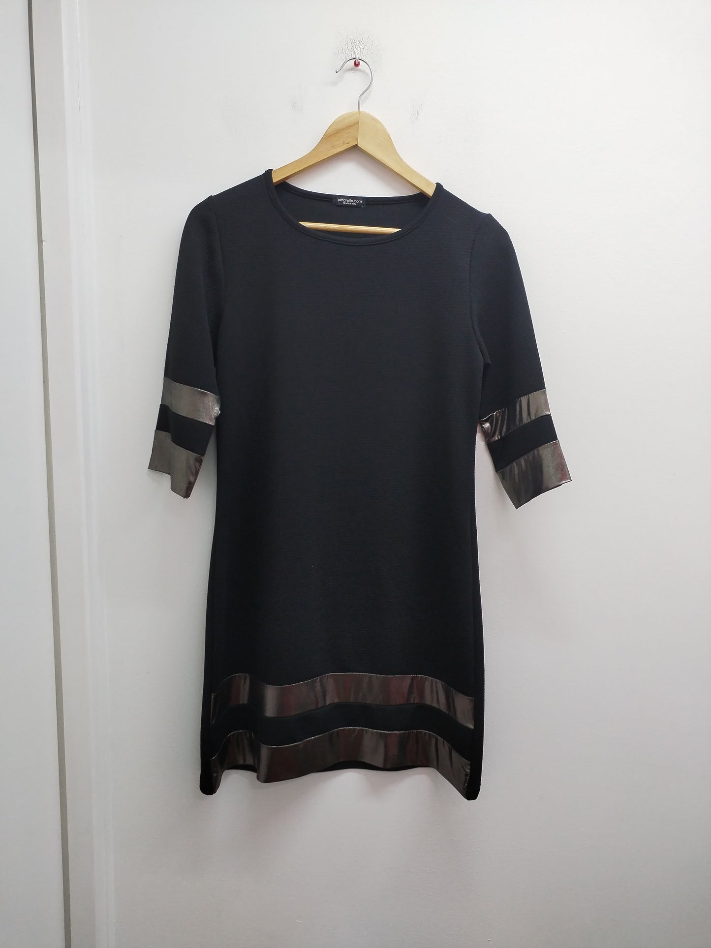 Robe manches 3/4 Pittarello noire et argentée Taille M