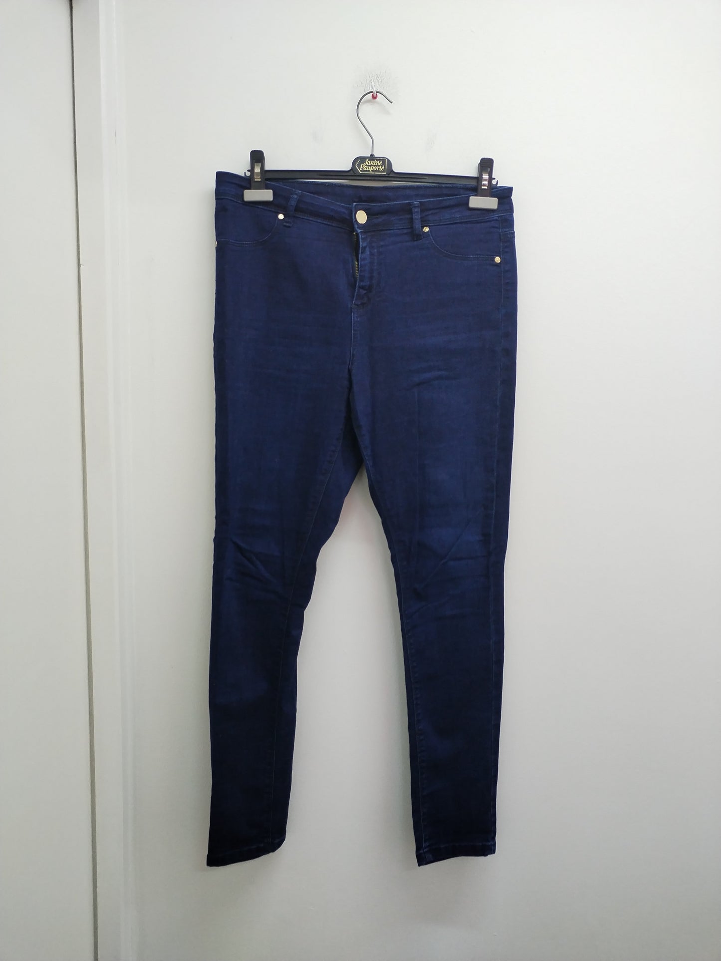 Jeans bleu foncé Taille 42