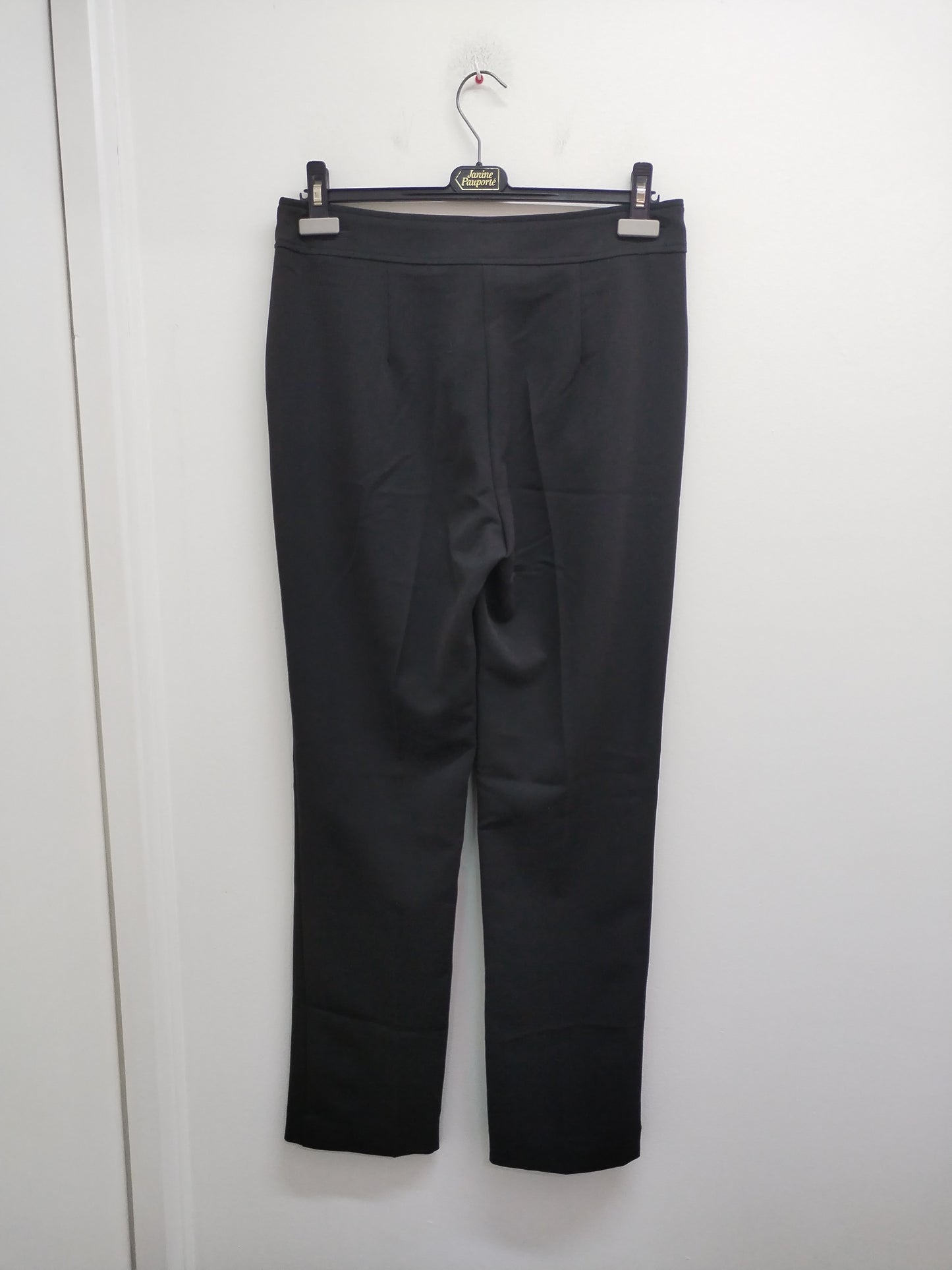 Pantalon noir Taille 40