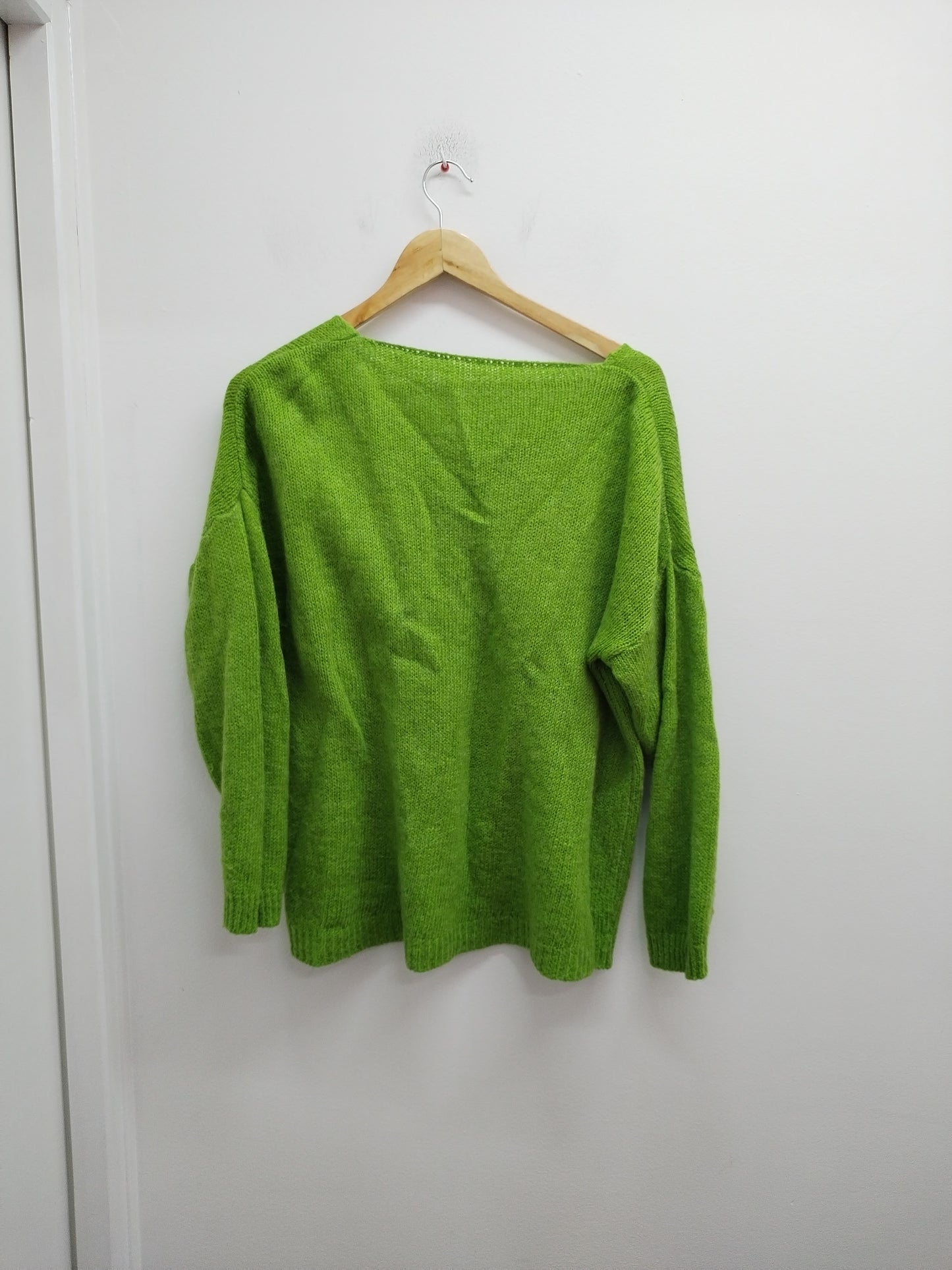 Pull Mademoiselle en Baskets vert pomme Taille M