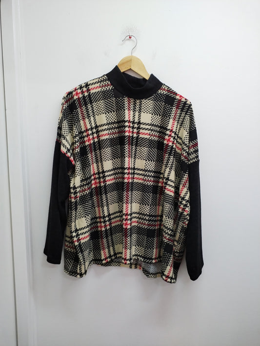 Pull fin manches 3/4 noir, beige er rouge Taille 3XL