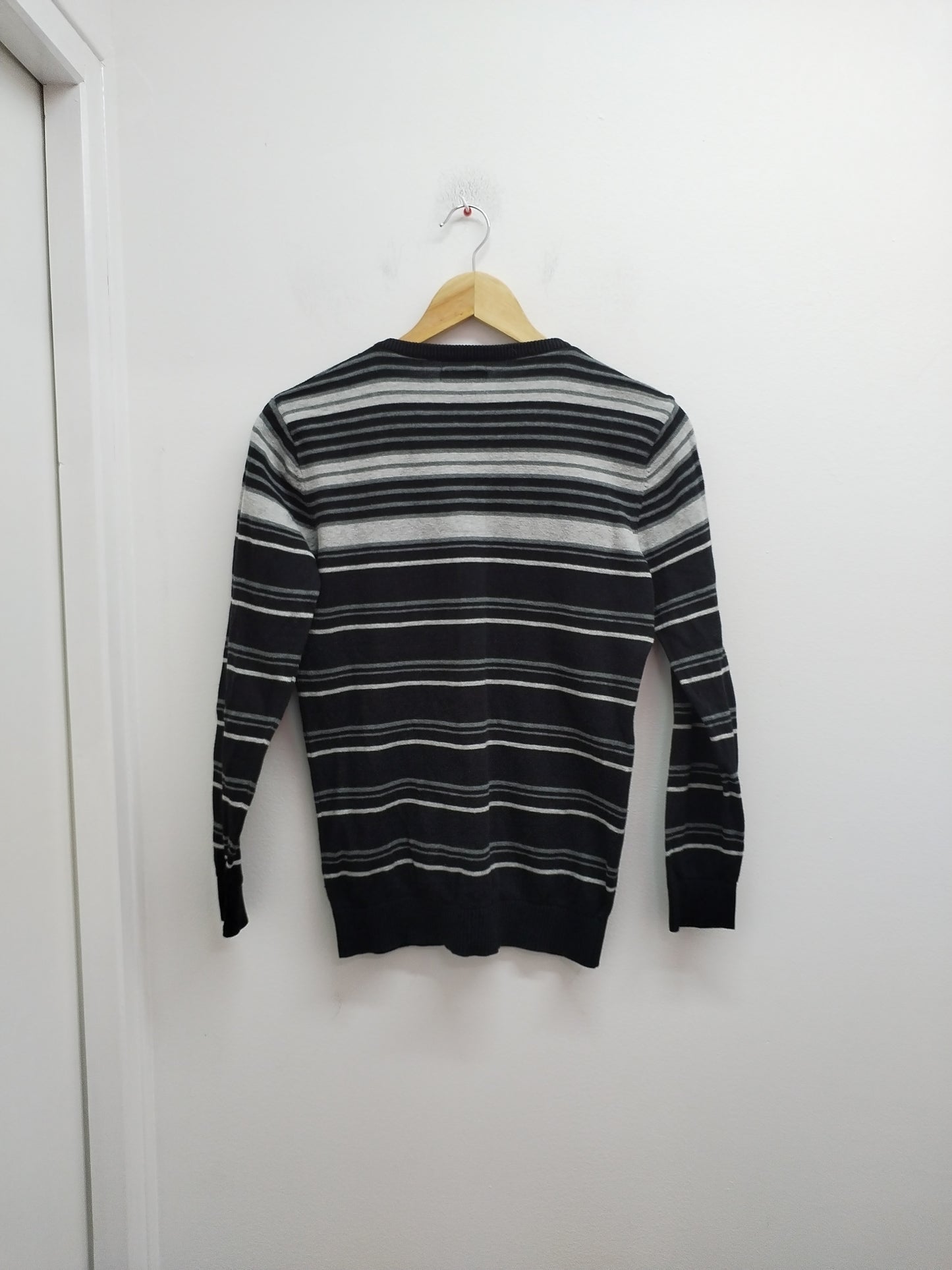 Pull fin La Halle rayé noir et blanc Taille 12 Ans