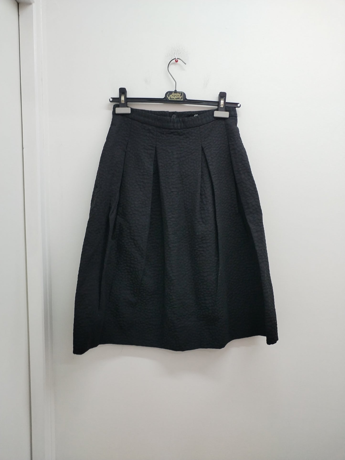 Jupe mi-longue H&M noire Taille 36