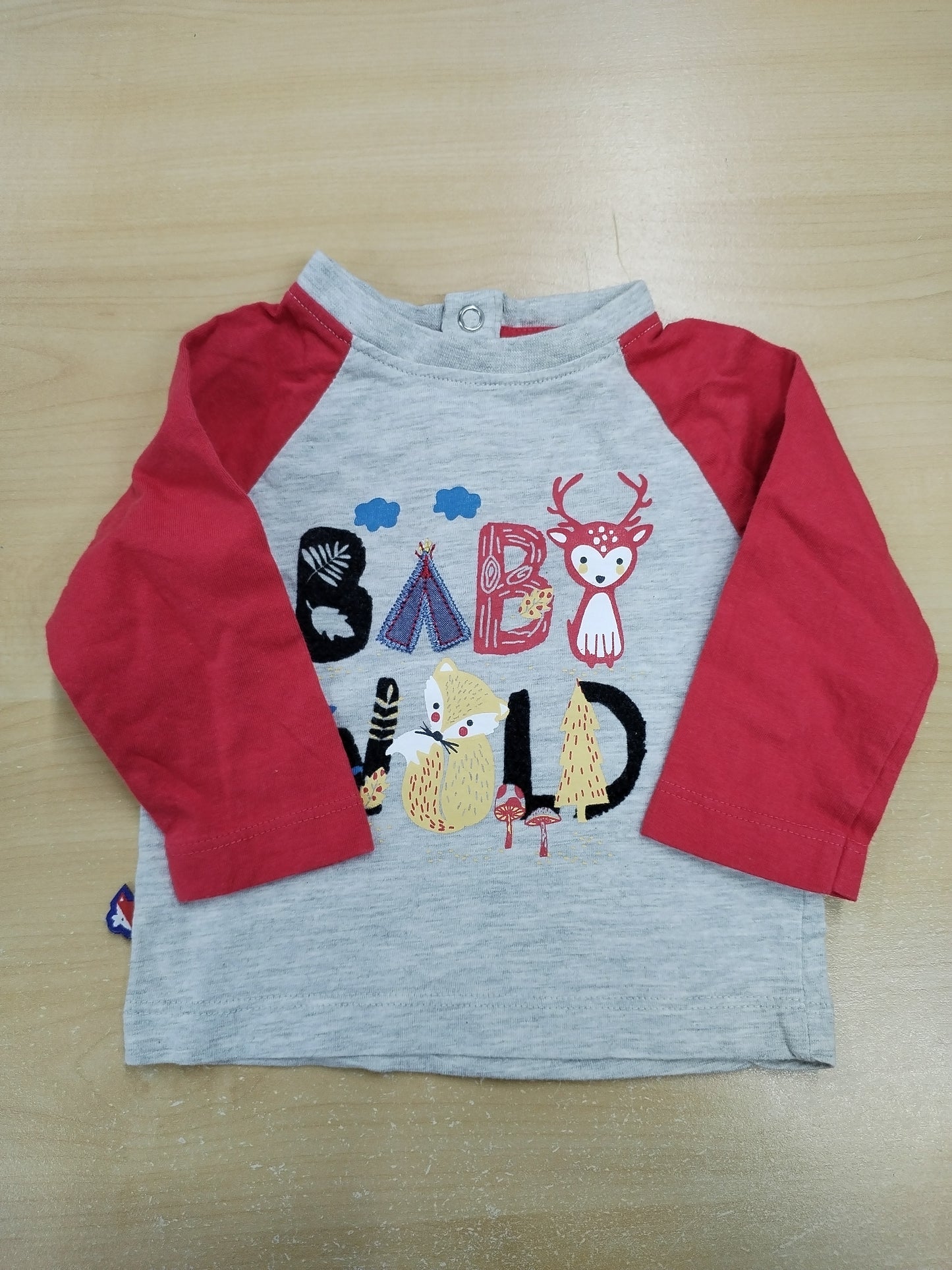 T-shirt manches longues Tissaia gris et rouge avec impression Taille 3 Mois