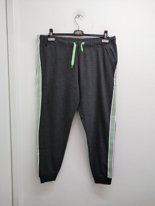 Jogging gris avec liseré vert Taille XL