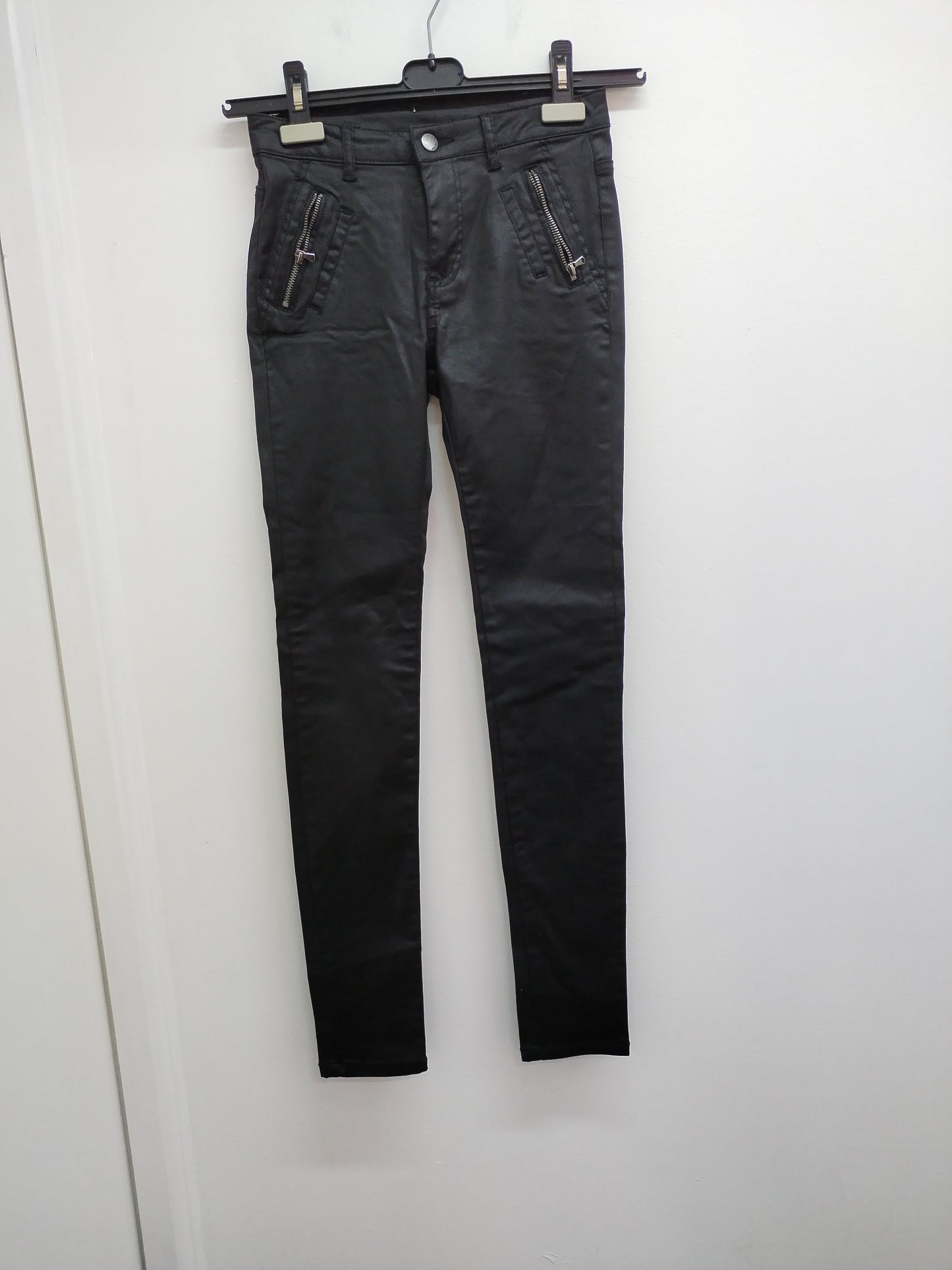 Pantalon Cache-Cache noir brillant Taille 34