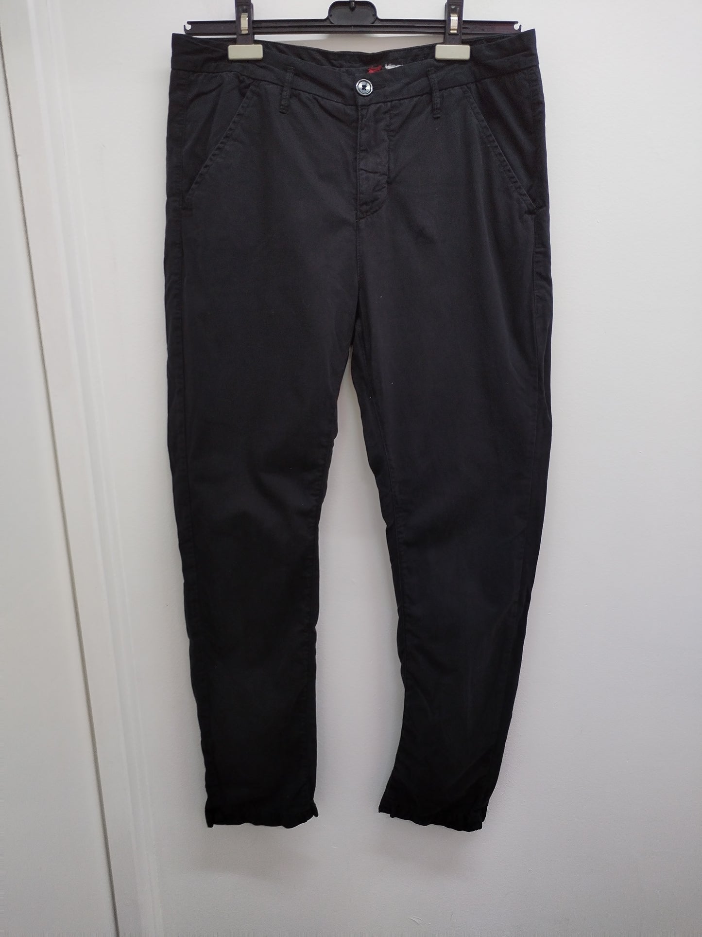 Pantalon noir Taille 44