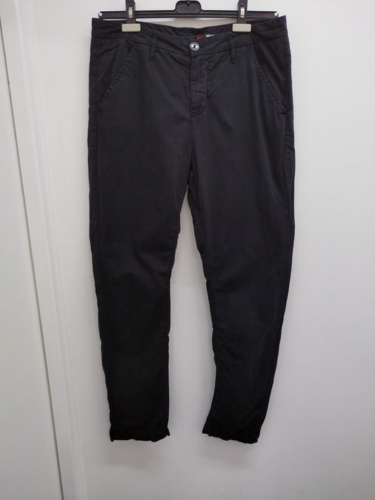 Pantalon noir Taille 44