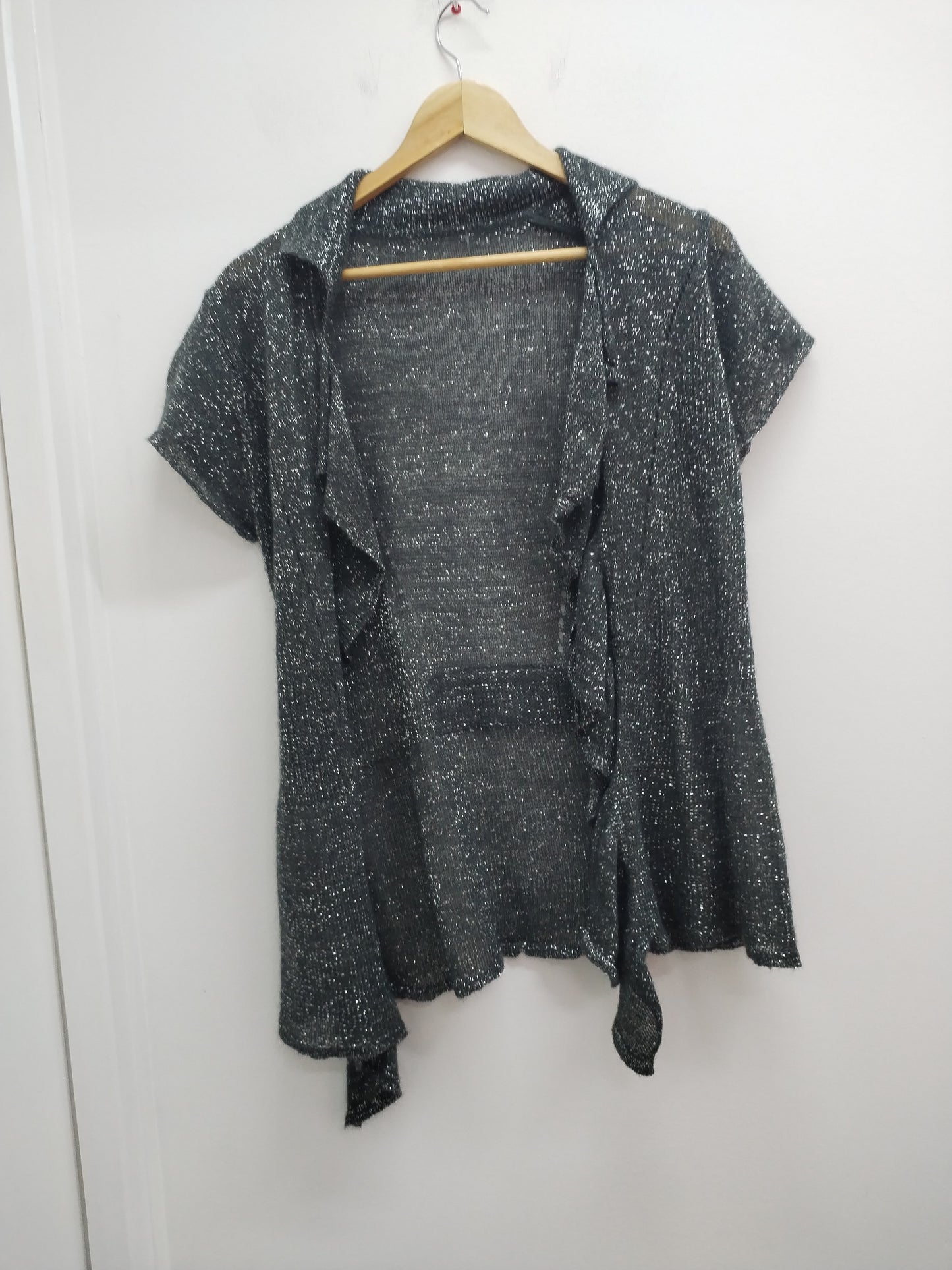 Gilet manches courtes gris et argenté Taille M