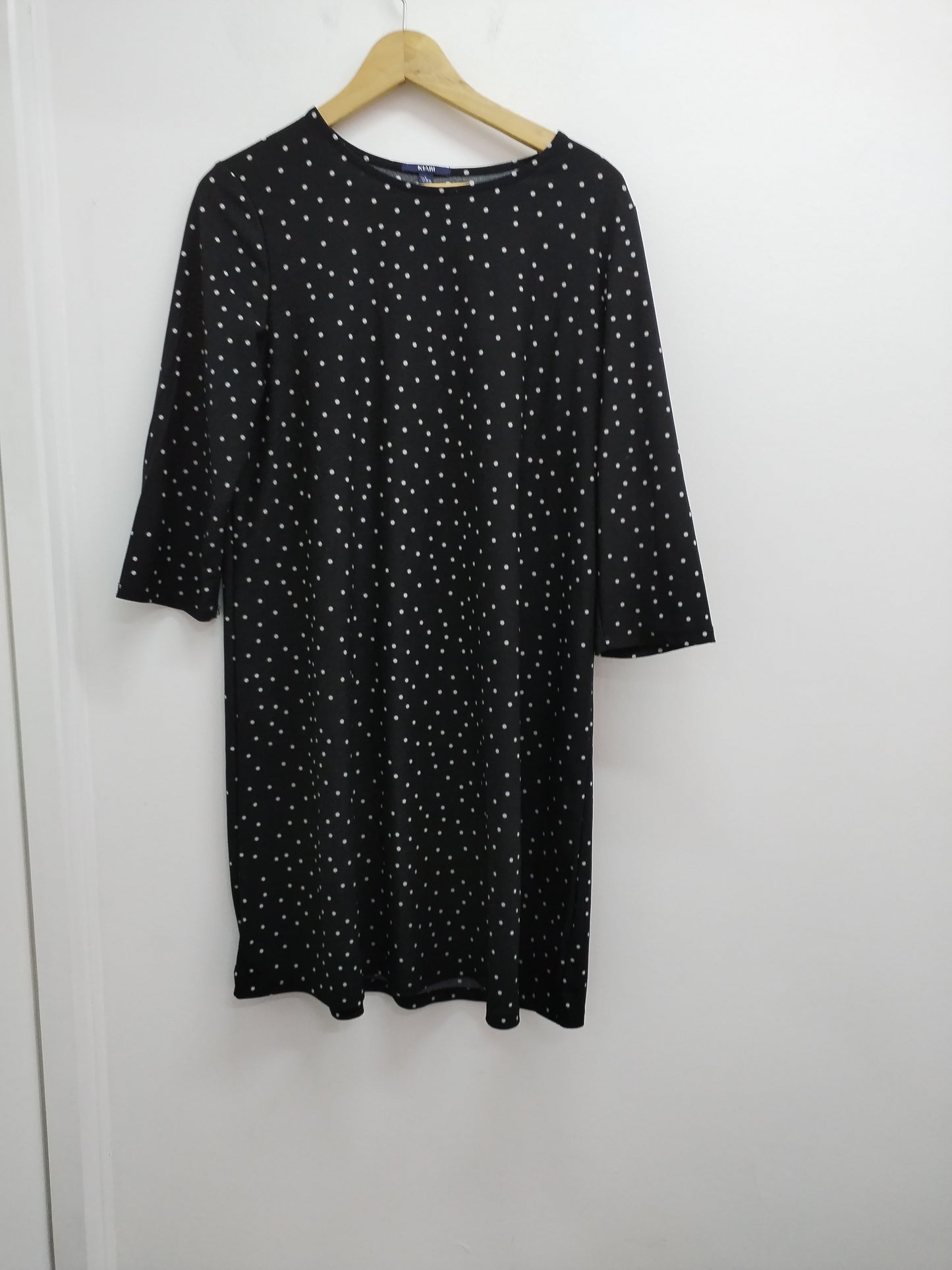 Robe manches 3/4 Kiabi noire à pois Taille L
