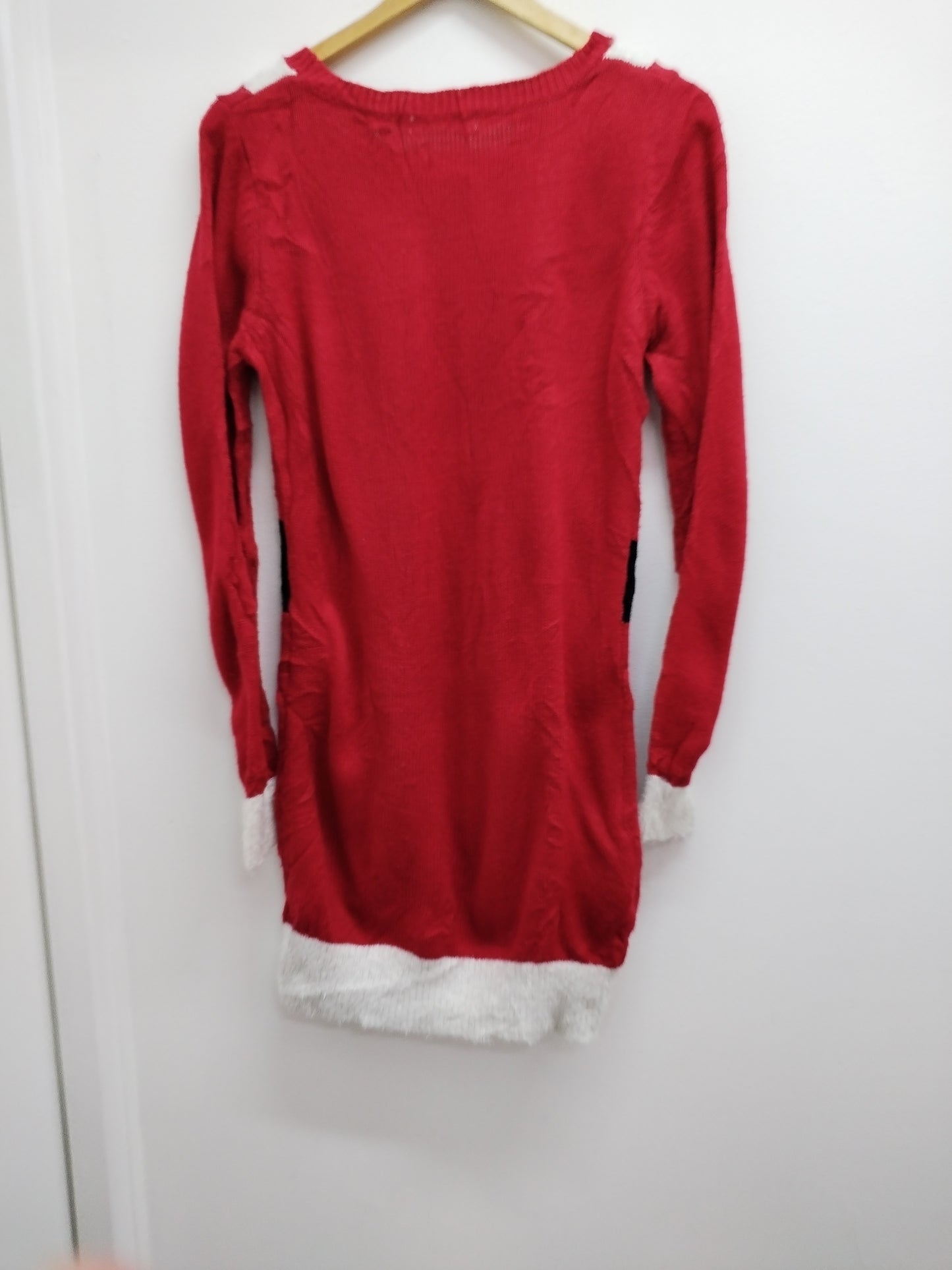 Robe pull de Noël rouge, noire et blanche Taille L