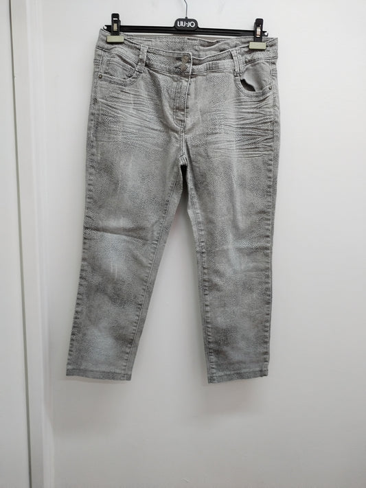 Jeans gris imprimé "serpent" Taille 46