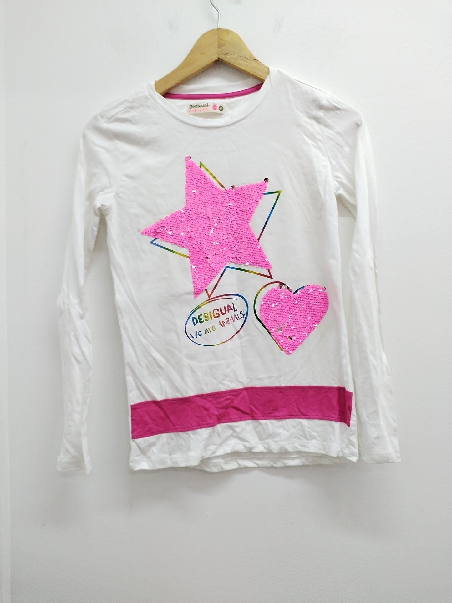 T-shirt manches longues Desigual blanc avec impression et sequins Taille 11/12 Ans