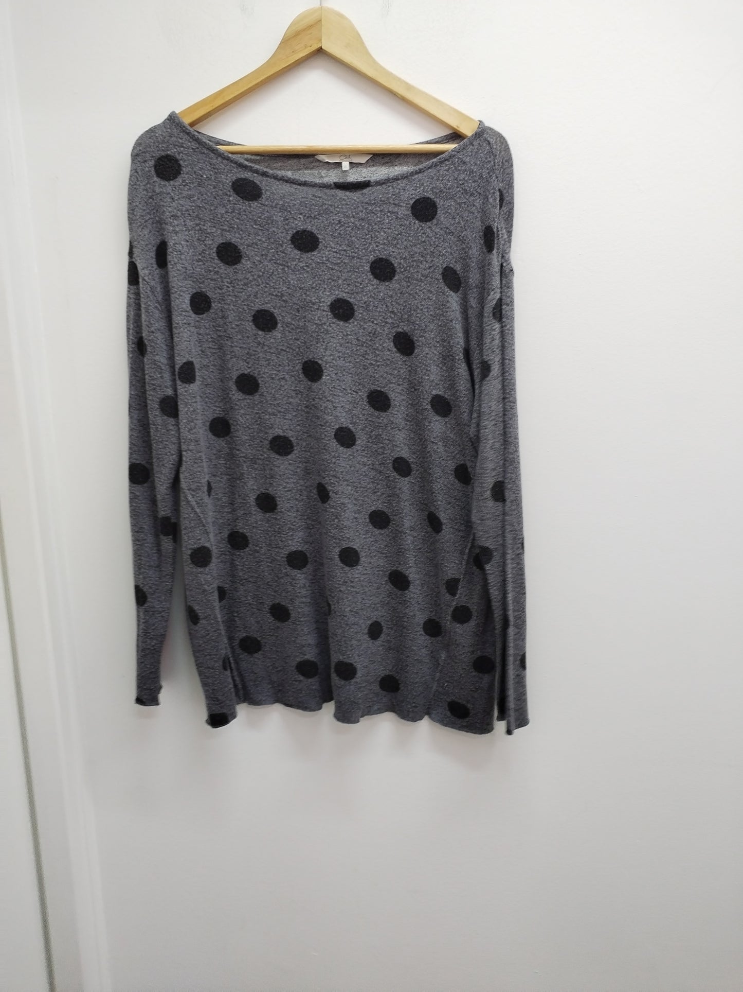 Pull fin Clockhouse gris à pois noirs Taille XL
