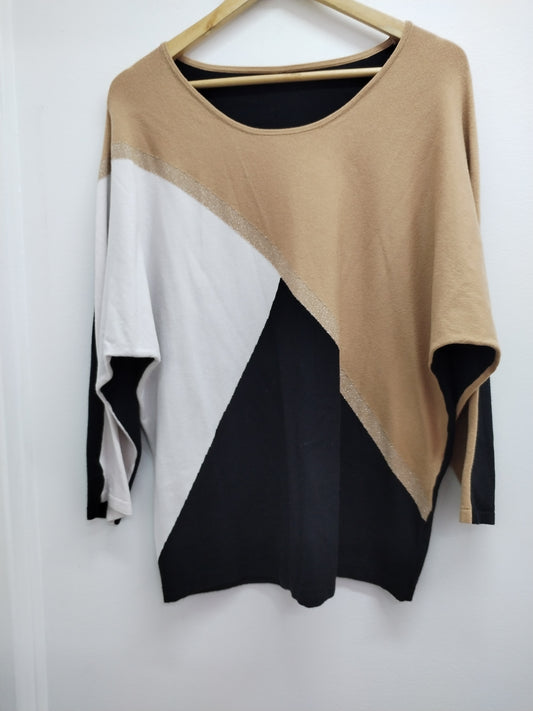 Pull manches 3/4 blanc, beige et noir Taille 2XL