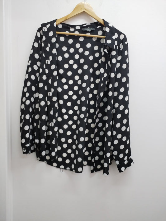 Chemise Primark noire à pois blancs Taille XL