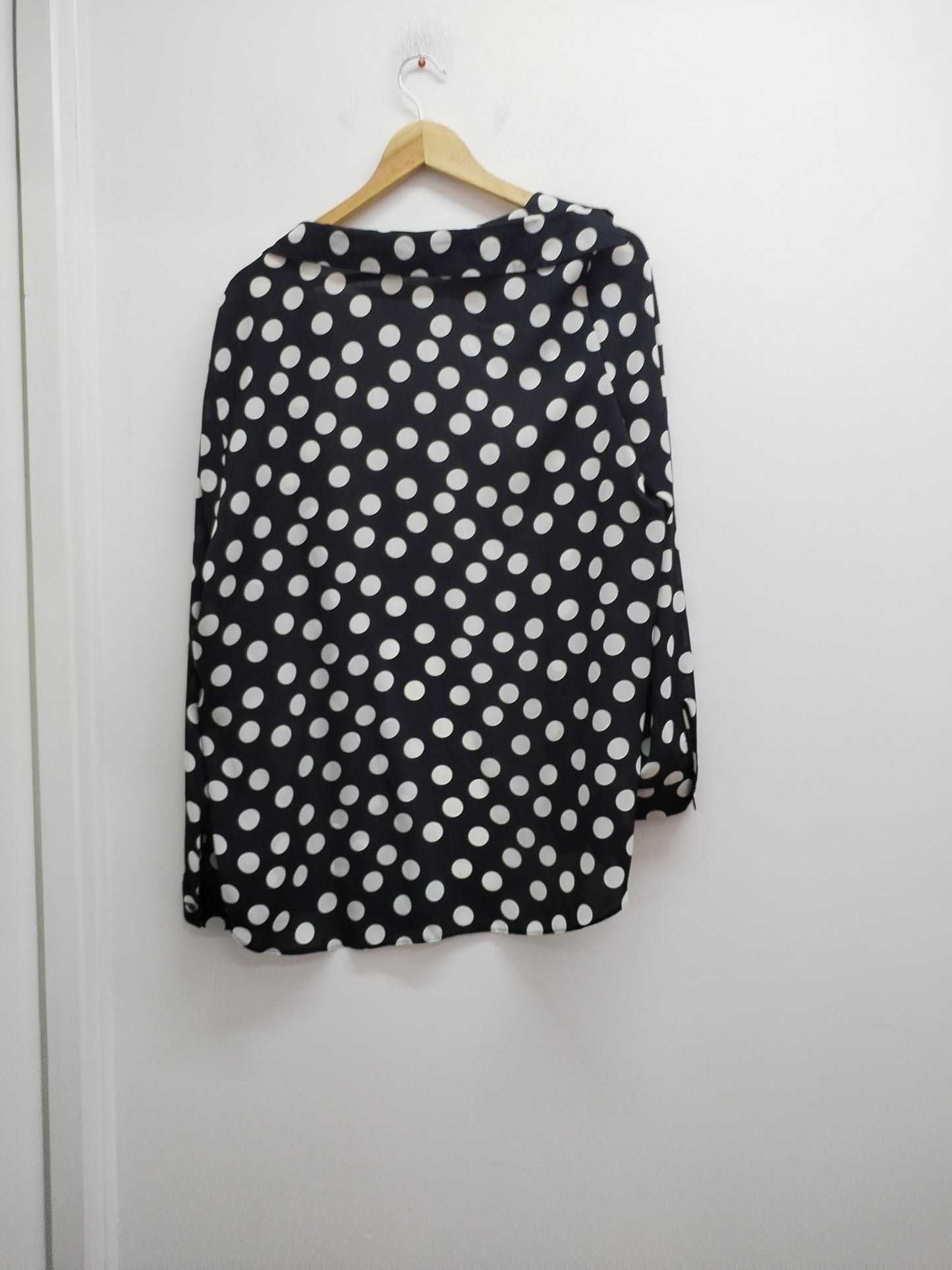 Chemise Primark noire à pois blancs Taille XL