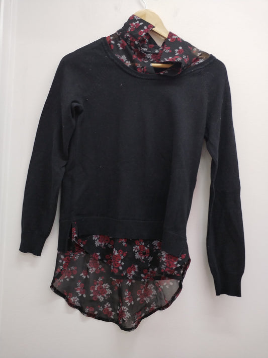 Pull chemise Kiabi noir fleuri Taille M