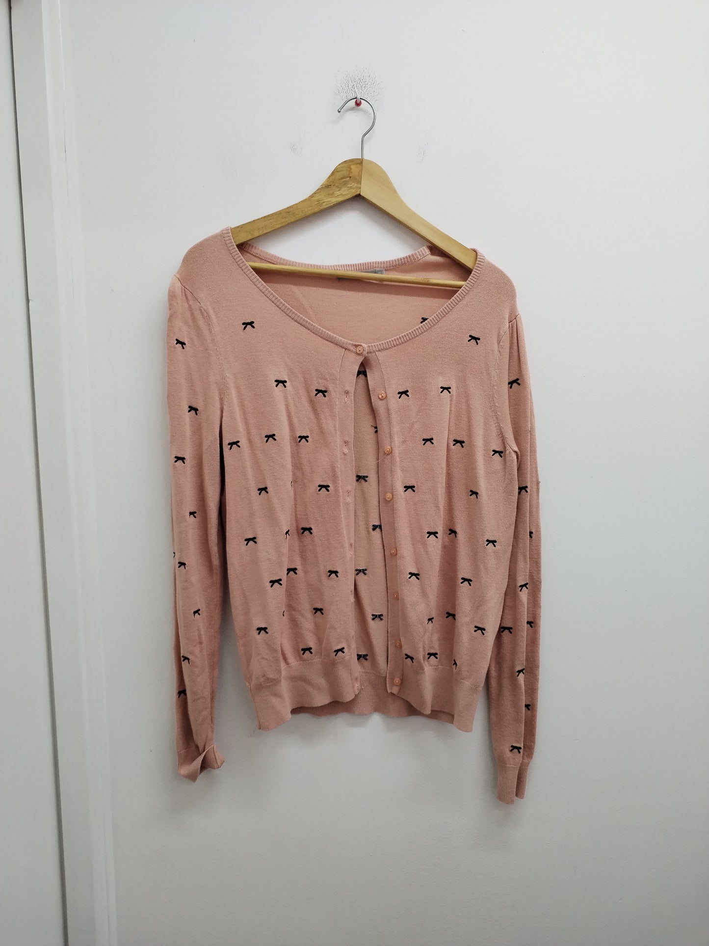 Gilet 3 Suisses Collection rose avec petits nœuds Taille 38/40