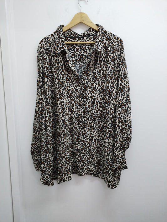 Chemise manches longues imprimée léopard Taille 3XL