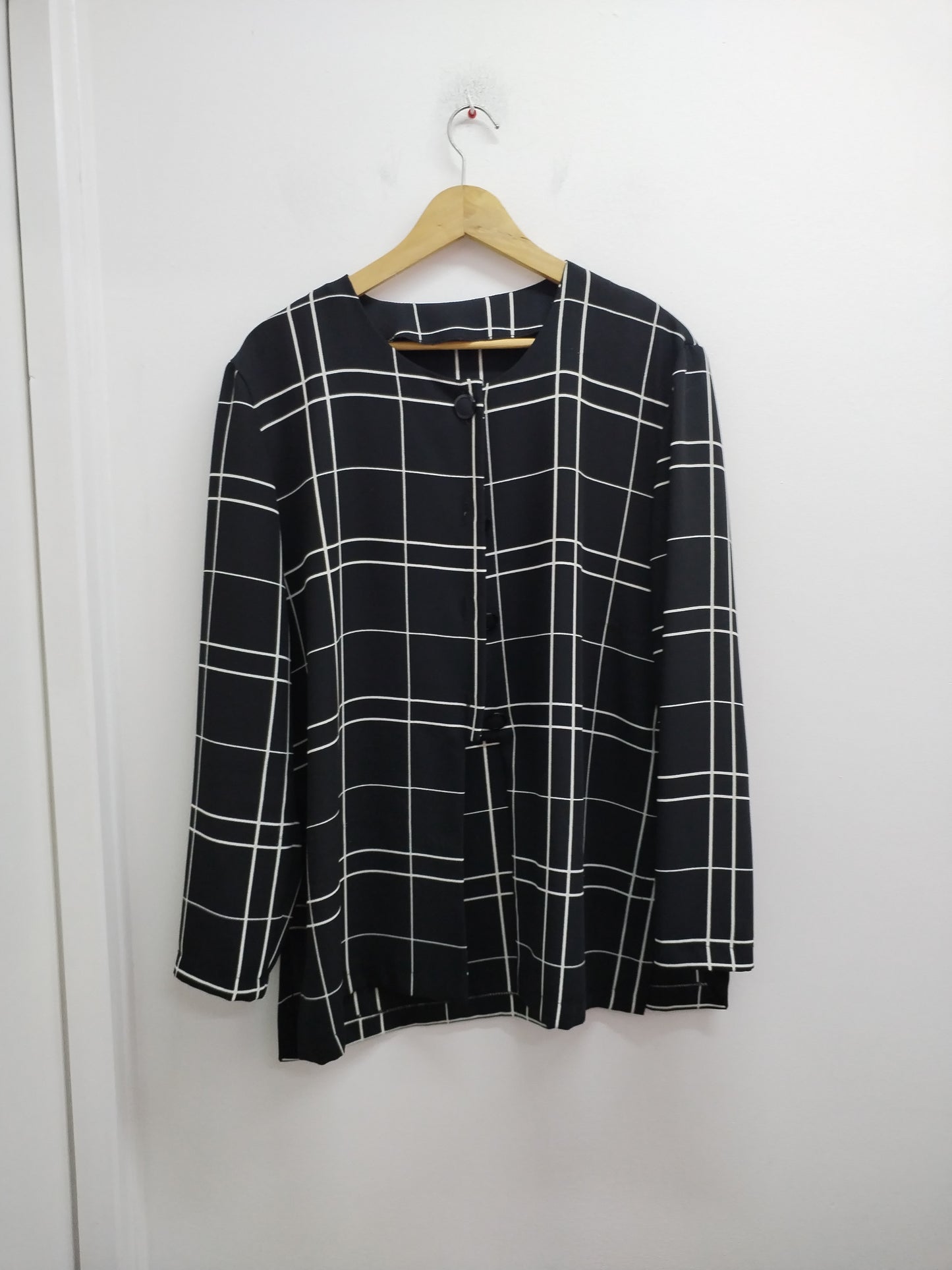 Veste legère noire et blanche à carreaux Taille L