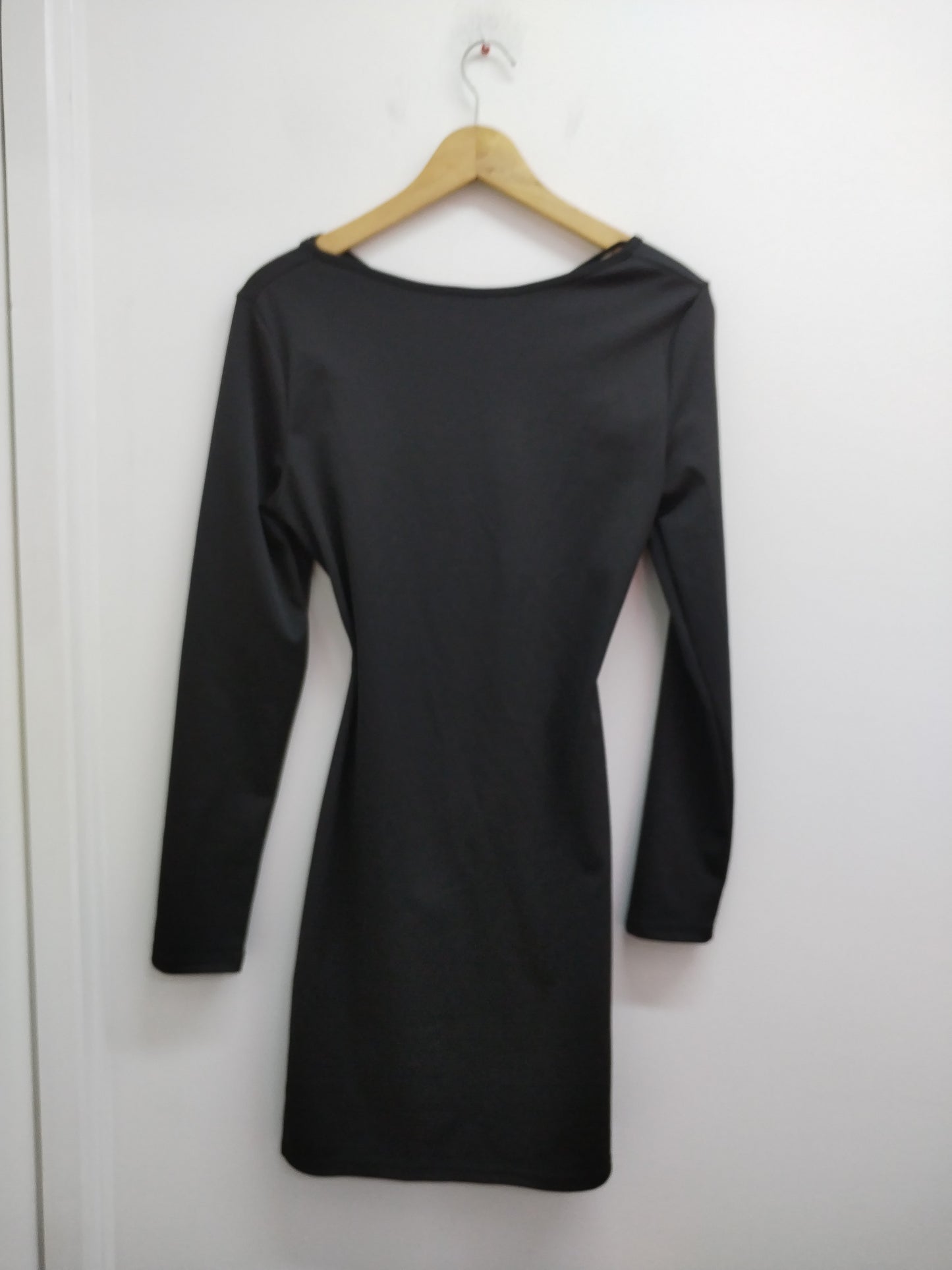 Robe manches longues Shein noire avec dos nu Taille 40/42