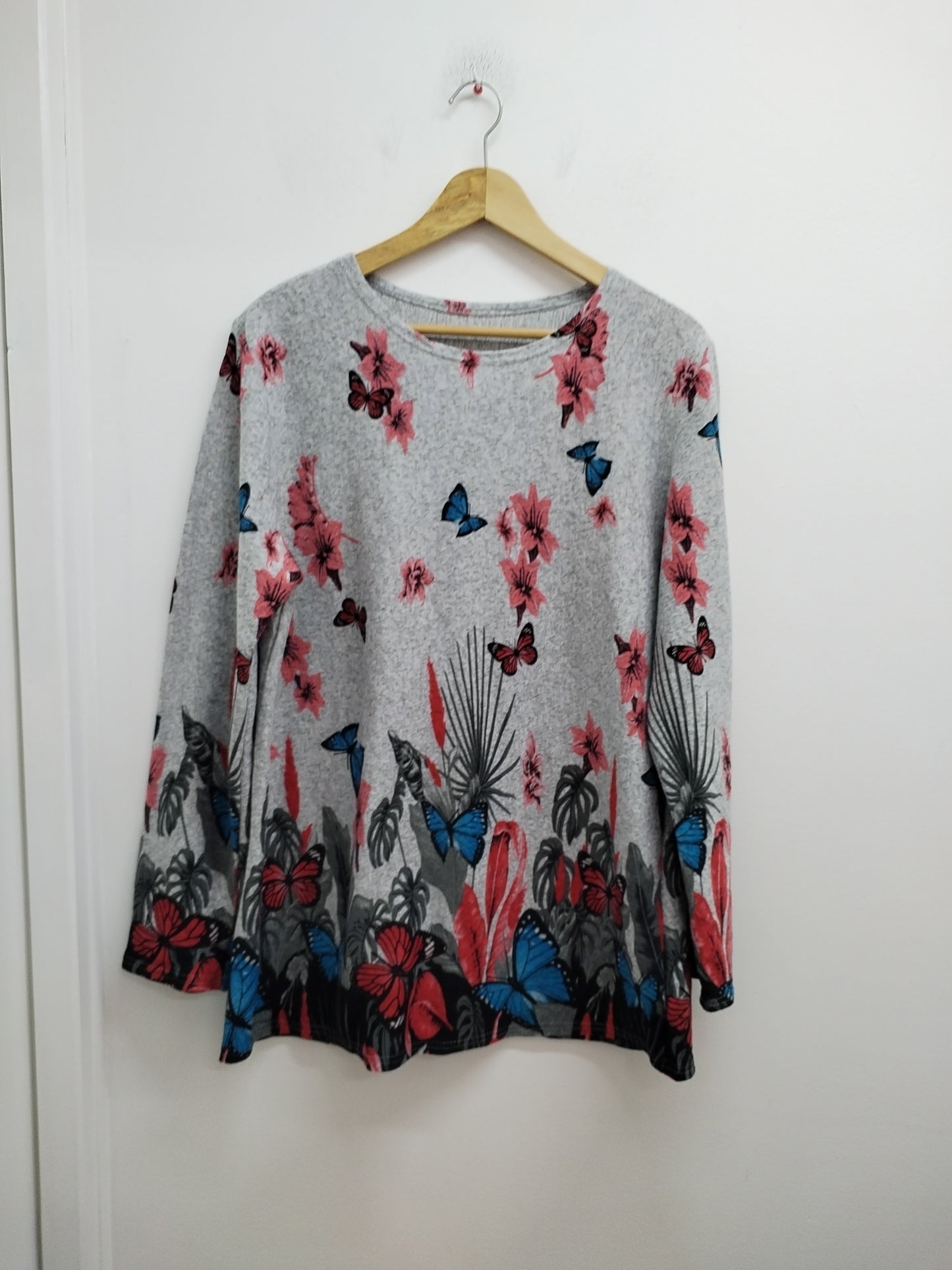 Pull fin gris chiné avec impression Taille L