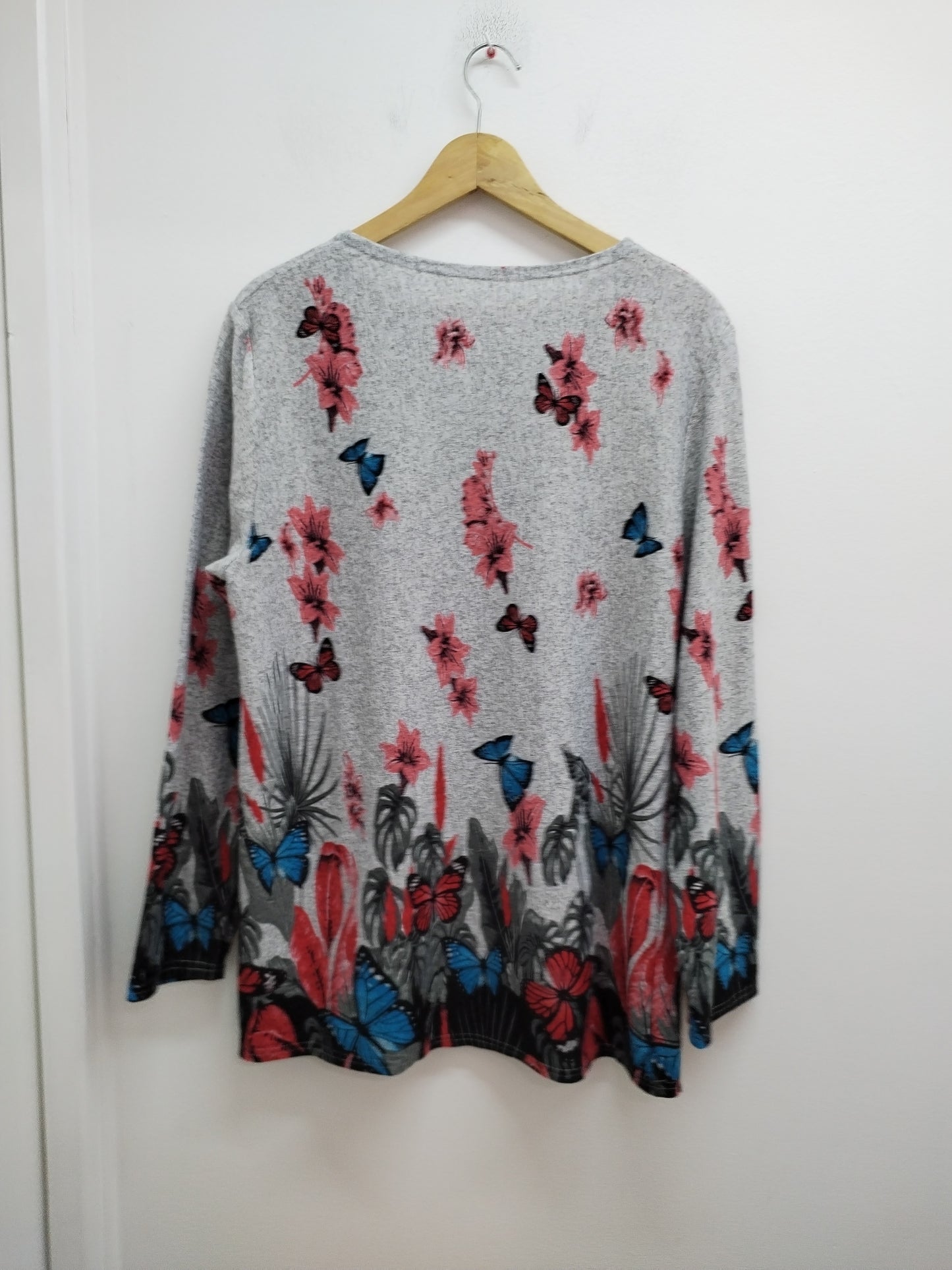 Pull fin gris chiné avec impression Taille L