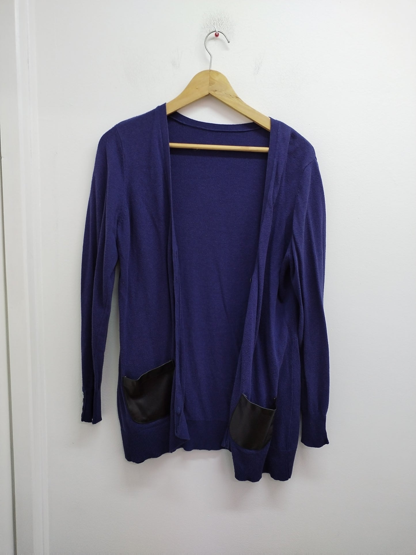 Gilet bleu avec poches Taille M