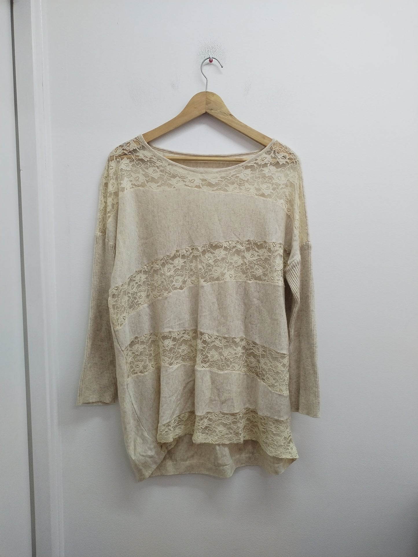Pull fin  manches 3/4 avec dentelle beige Taille 2XL