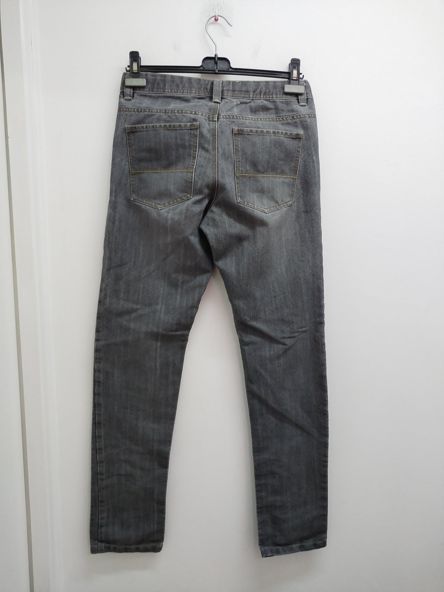 Jeans Kiabi regular Fit gris délavé Taille M