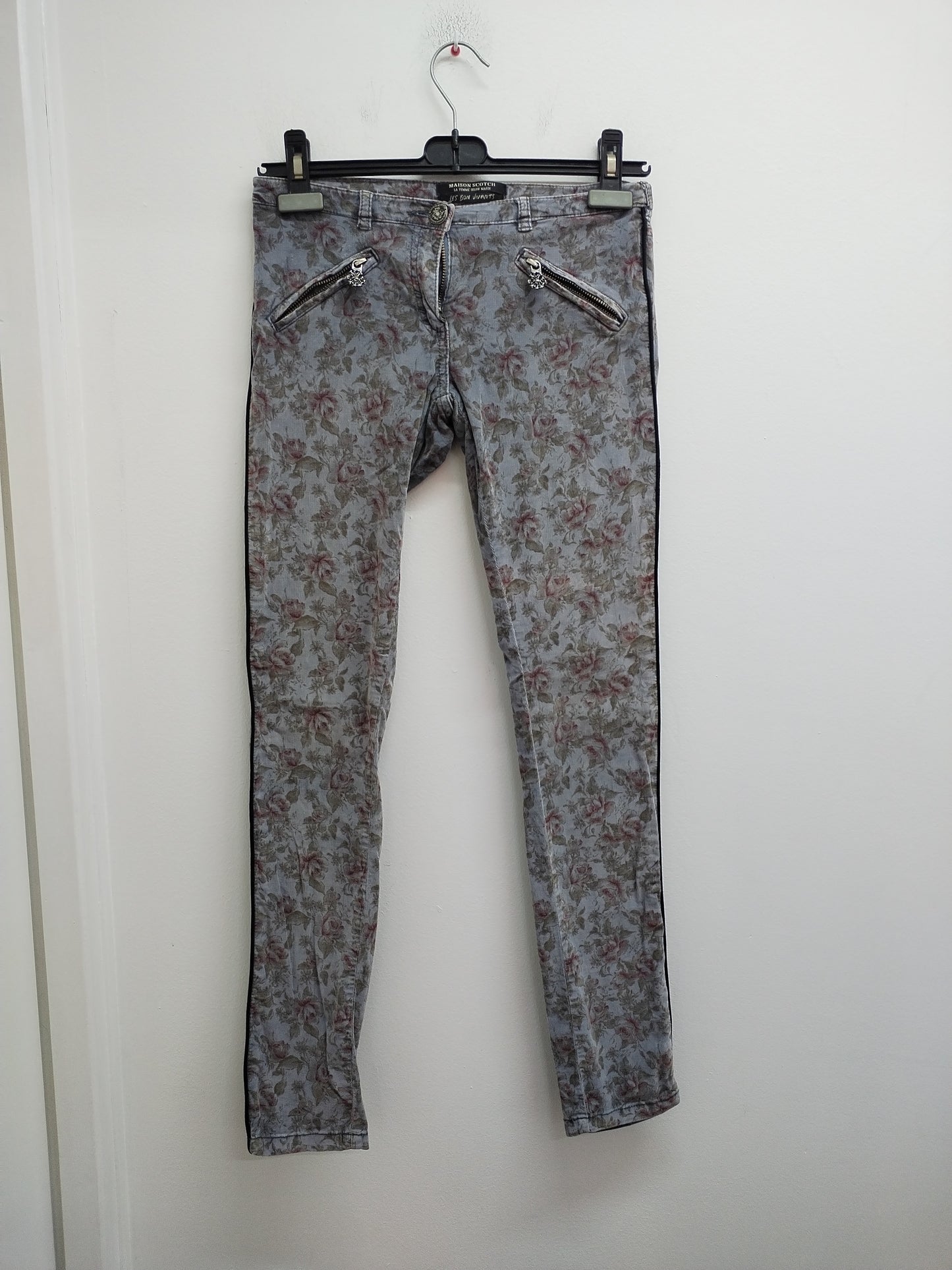 Pantalon en velours Maison Scotch gris fleuri Taille 34