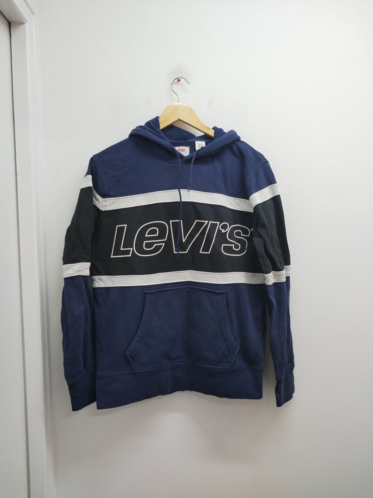 Sweat à capuche Levi's marine, noir et blanc avec impression Taille S