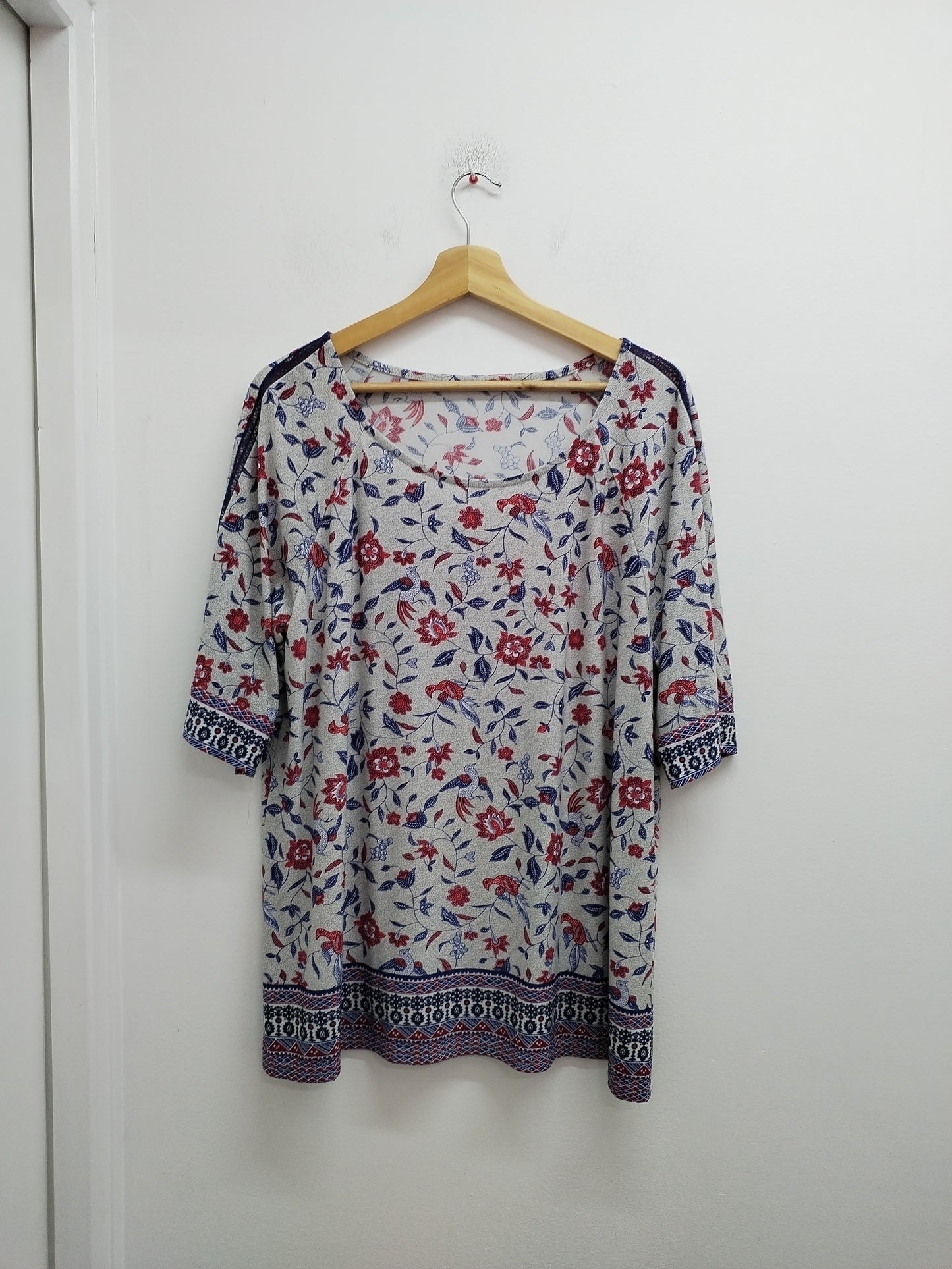 Tunique manches courtes à motifs Taille XL