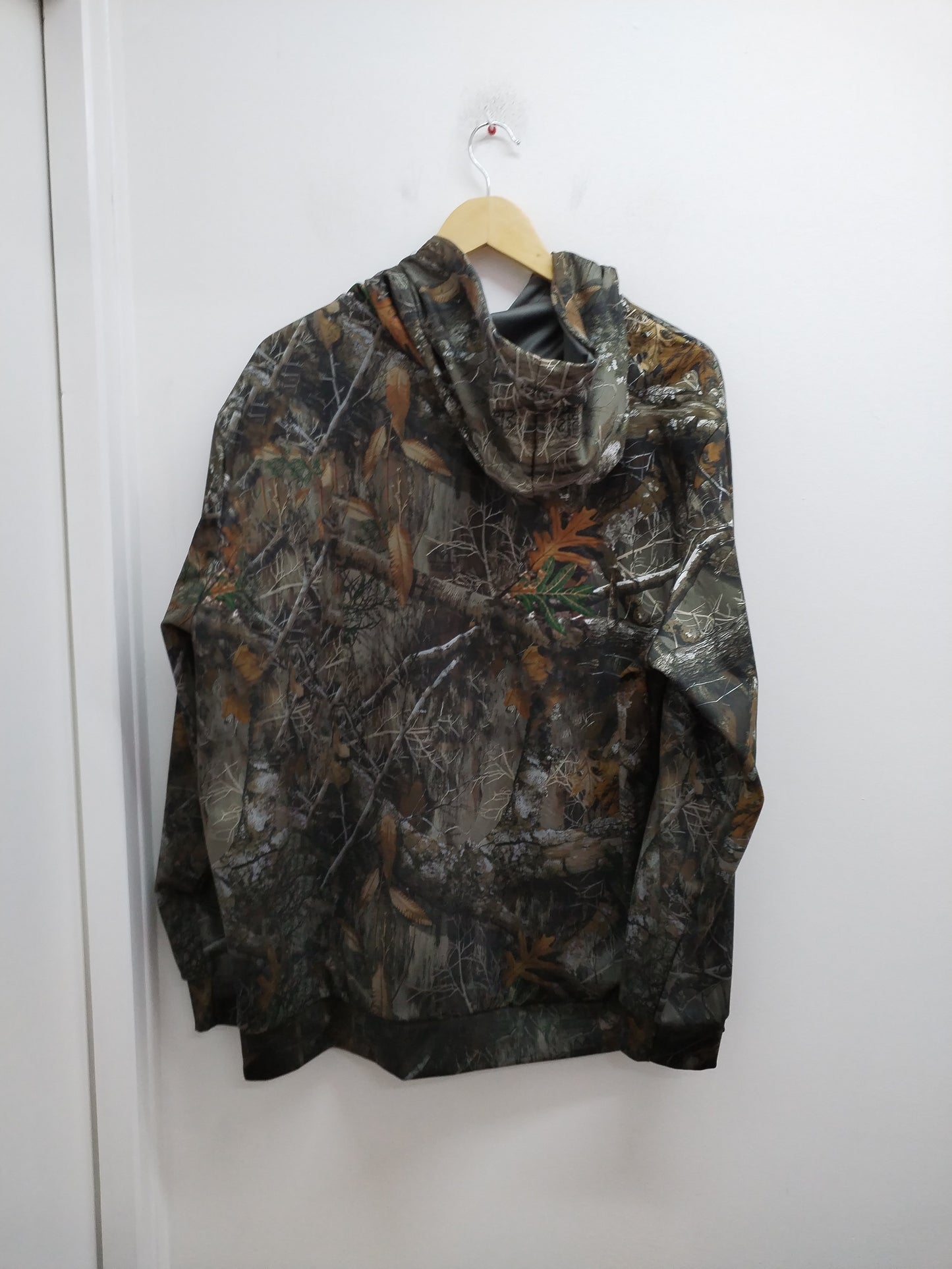 Sweat à capuche imprimé camouflage Taille XL