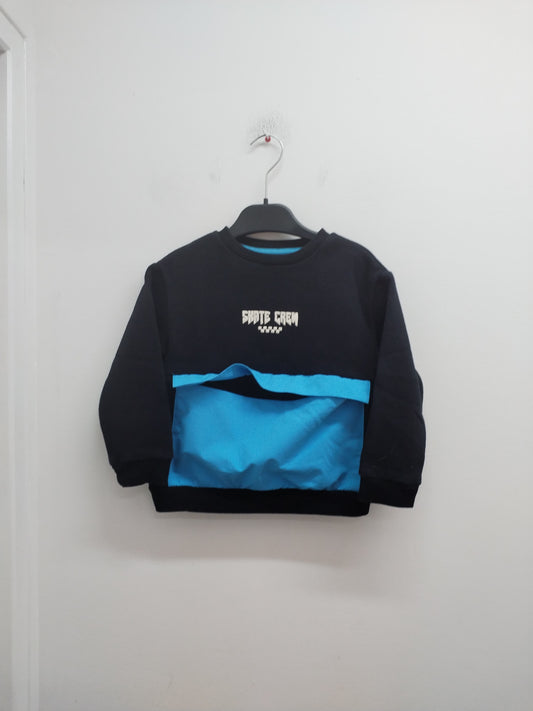 Sweat Kiabi noir avec poche Taille 4 Ans