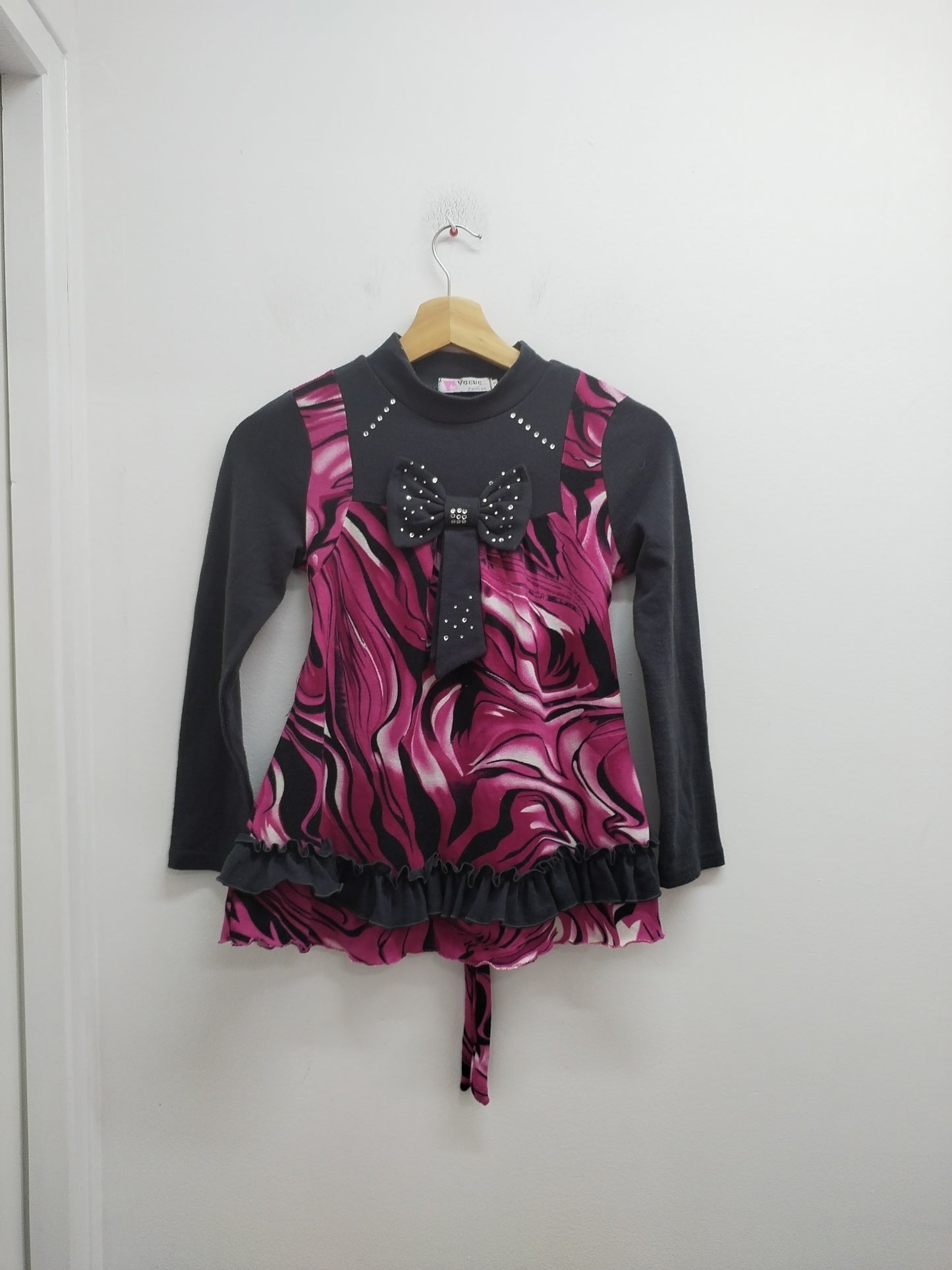 Pull Vogue Fashion gris et rose à motifs Taille 12 Ans