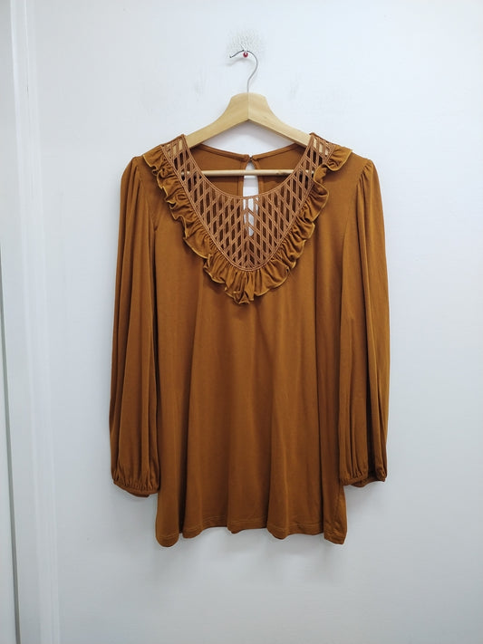 Tunique manches longues ocre avec dentelle Taille L