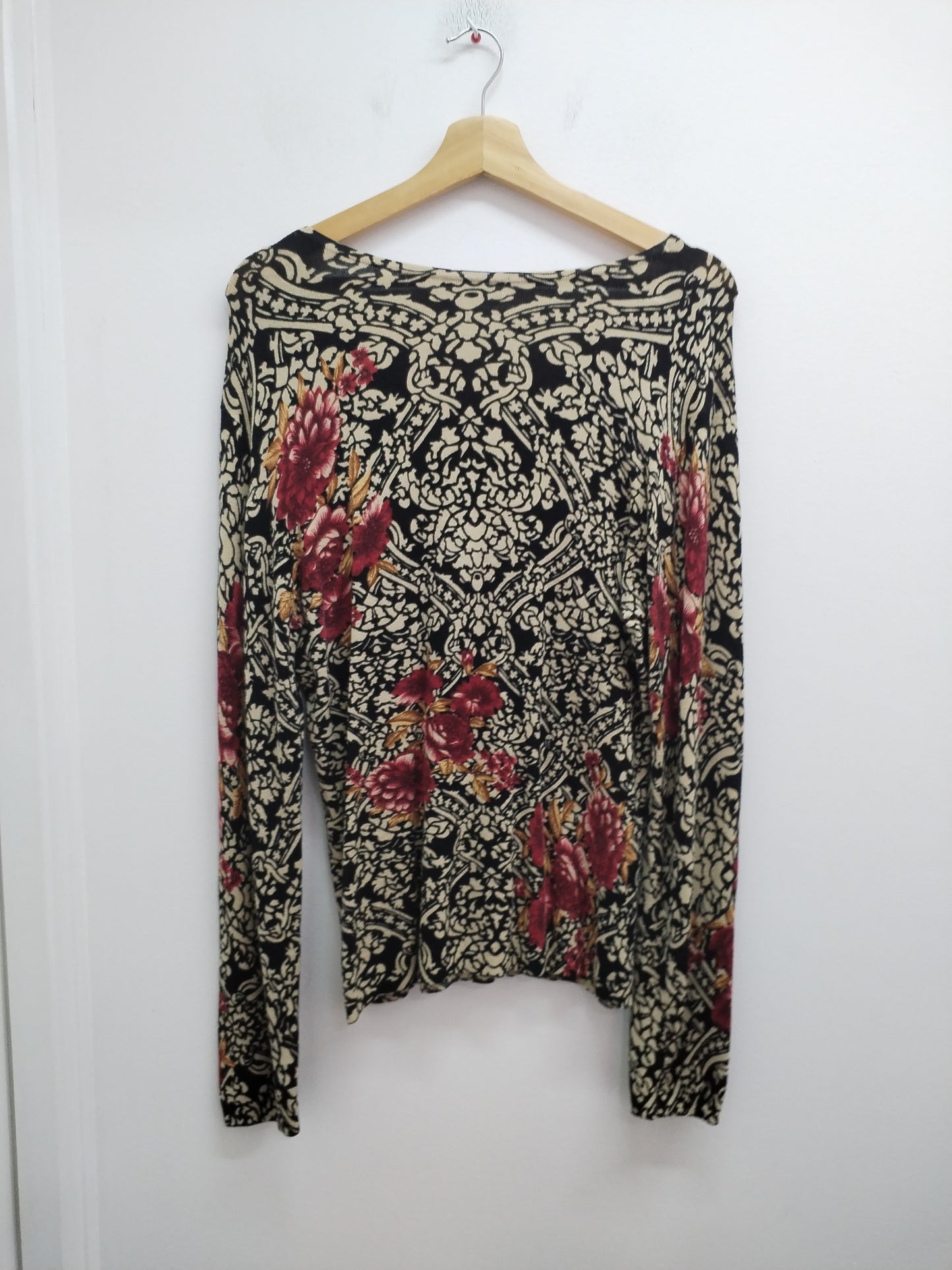 Pull fin beige et noir à motifs et fleuri Taille M