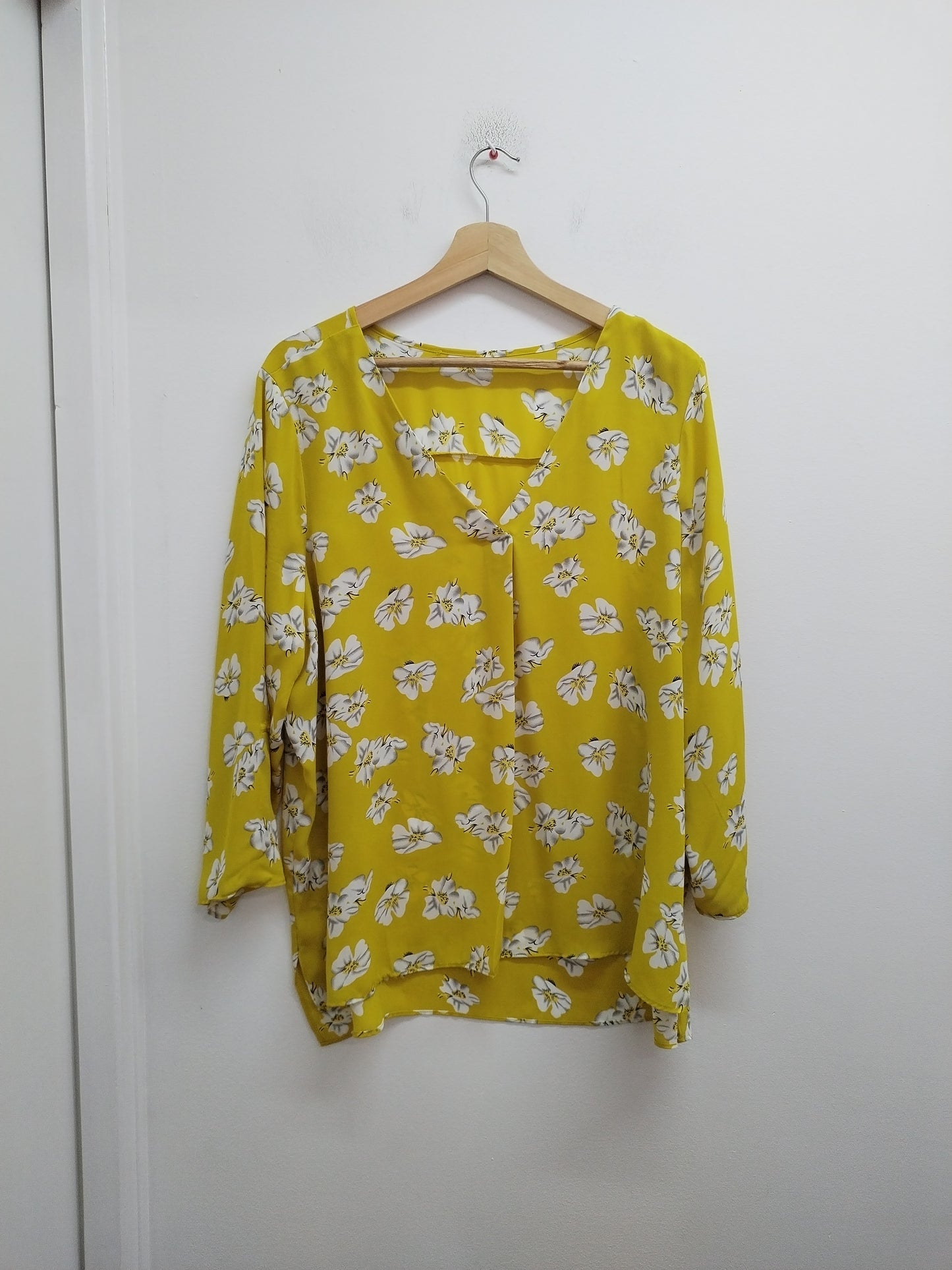 Tunique manches 3/4 jaune fleurie Taille XL