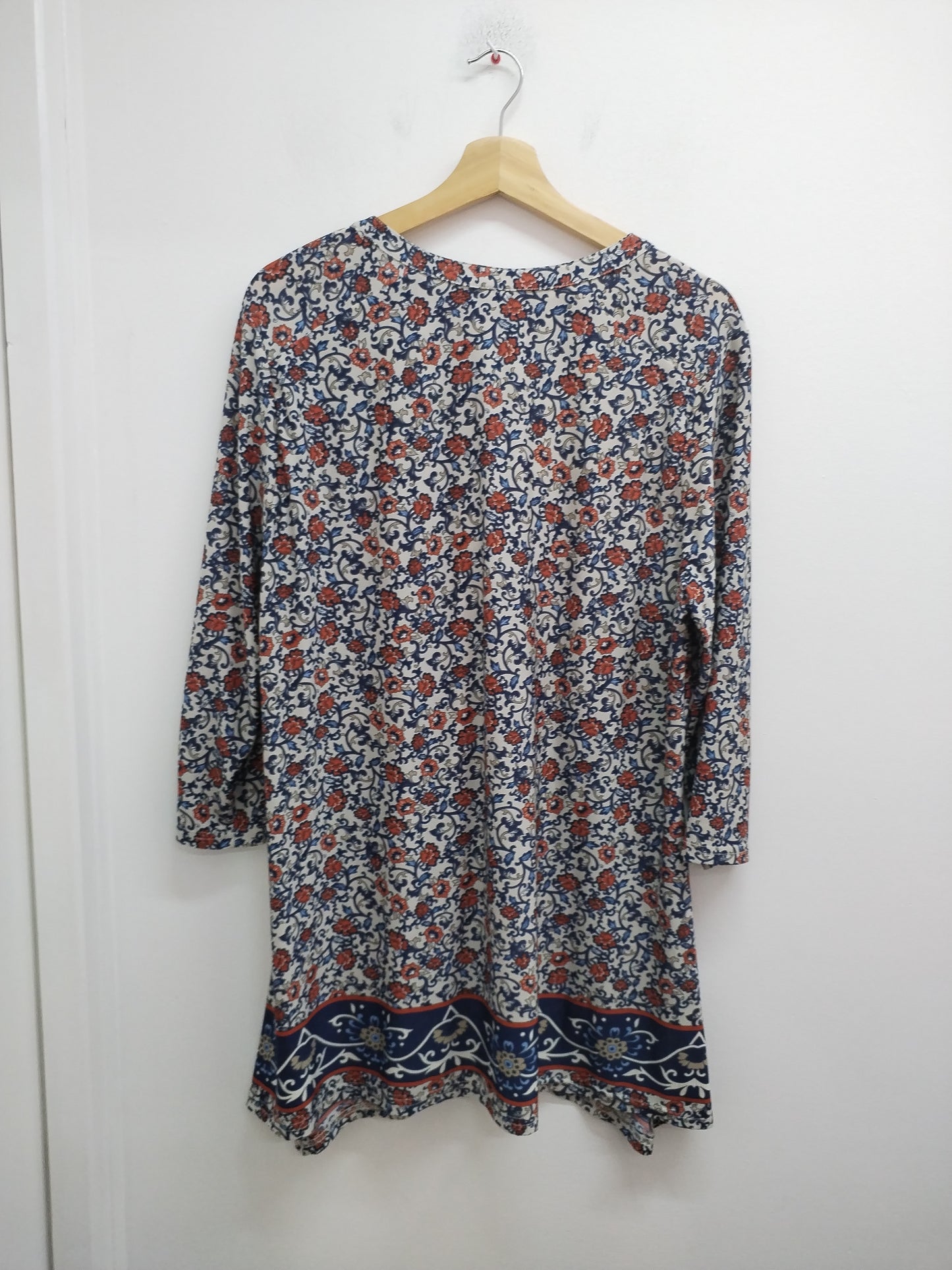 Robe tunique manches 3/4 fleurie Taille XL