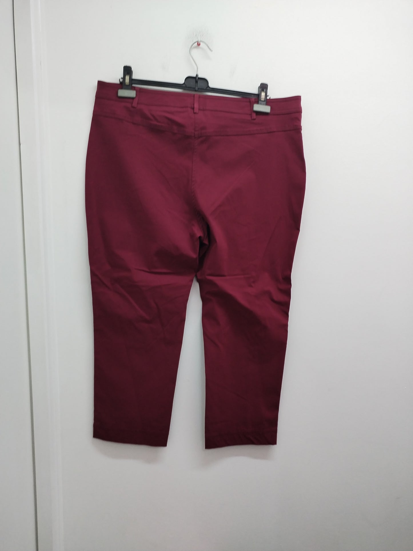Pantacourt bordeaux Taille 48