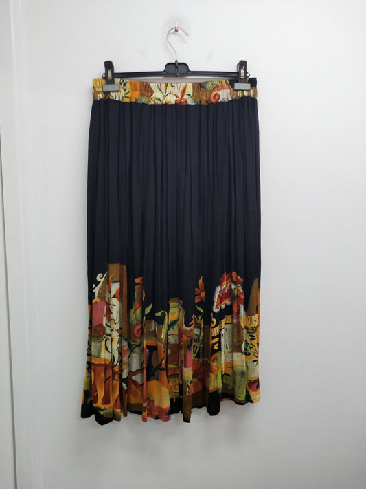 Jupe longue noire et imprimée Taille L