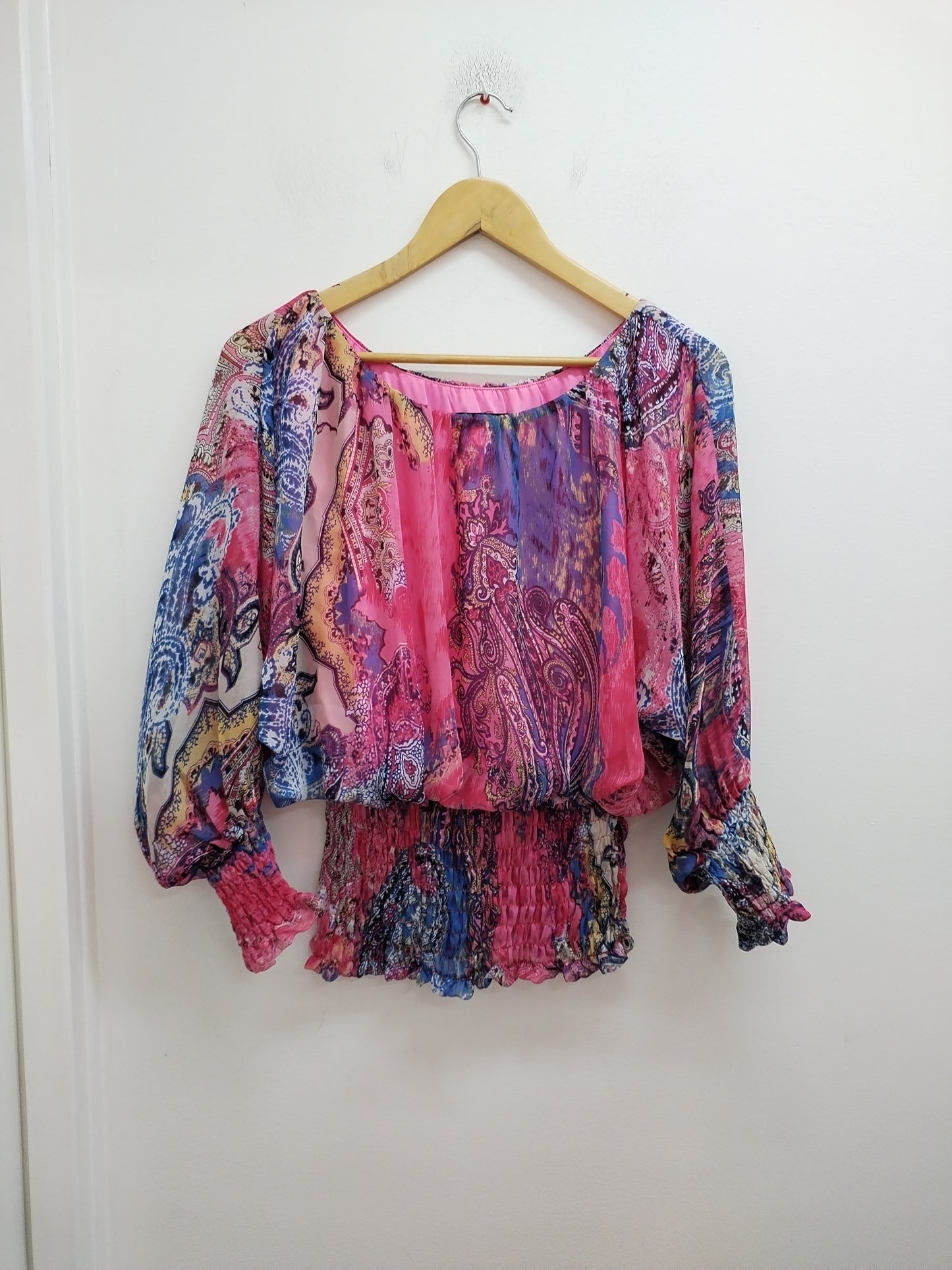 Tunique manches longues Vegas Collection rose à motifs Taille S/M